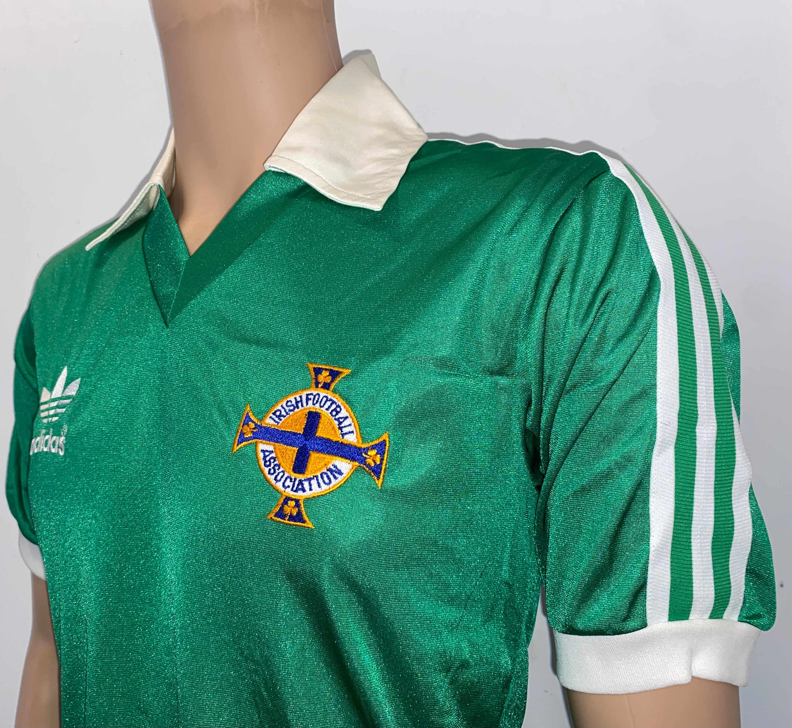 1978 NORTHERN IRELAND MATCH WORN SHIRT CHRIS MCGRATH V ENGLAND/SCOTLAND/WALES