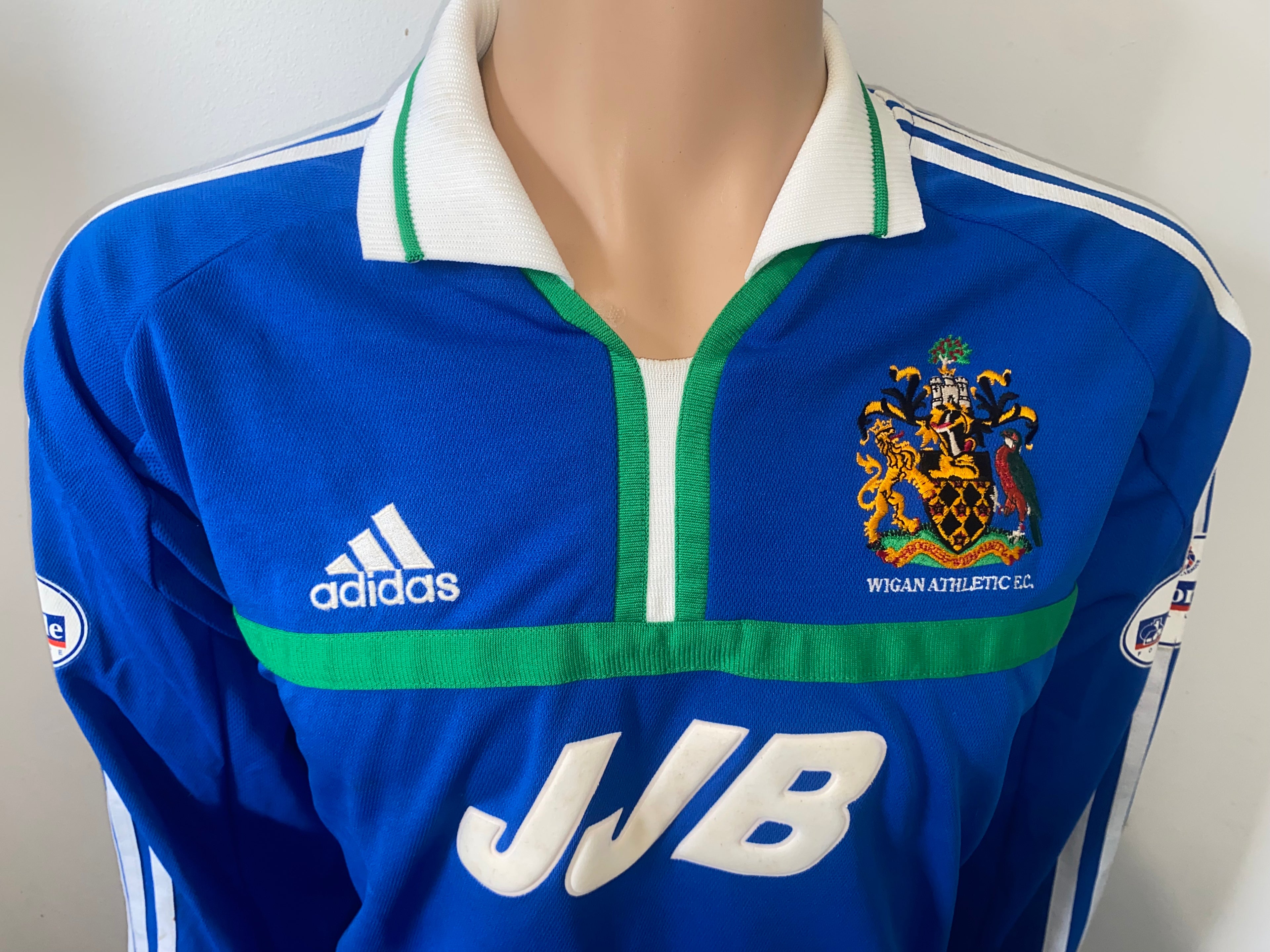 2001/02 WIGAN ATHLETIC MATCH WORN AWAY SHIRT (CROFT #3)