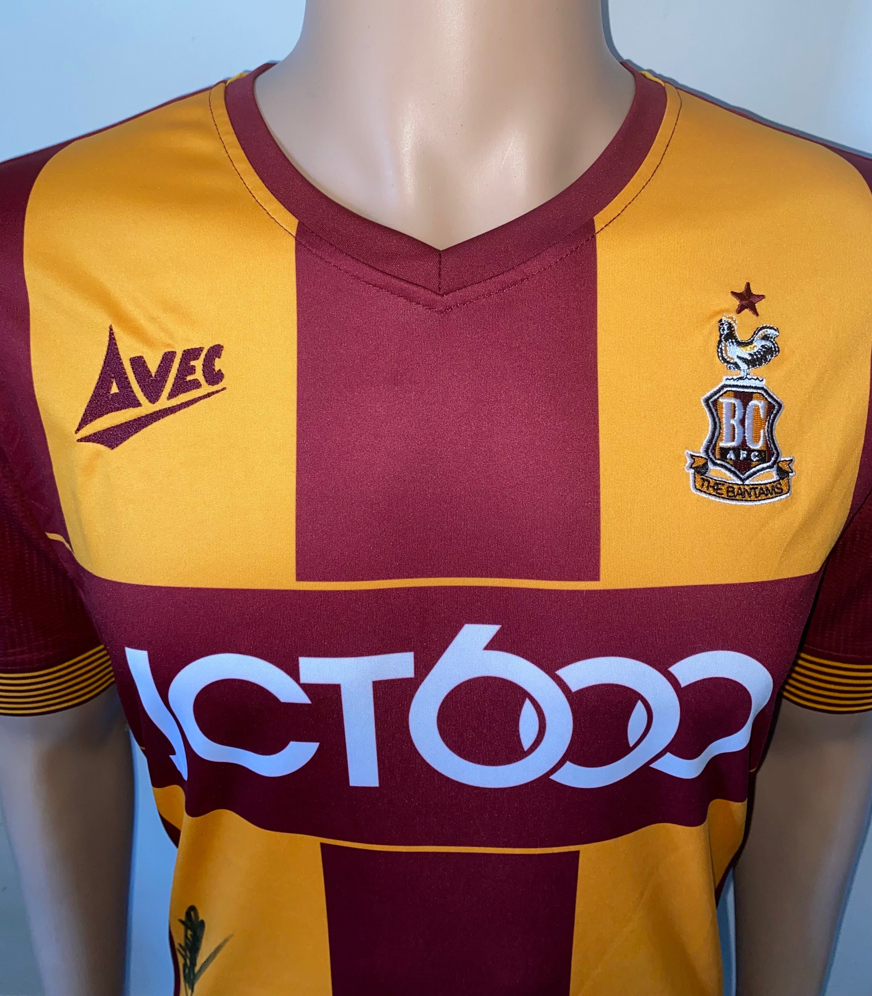 2017/18 BRADFORD CITY MATCH WORN HOME SHIRT (HAWKES #28)