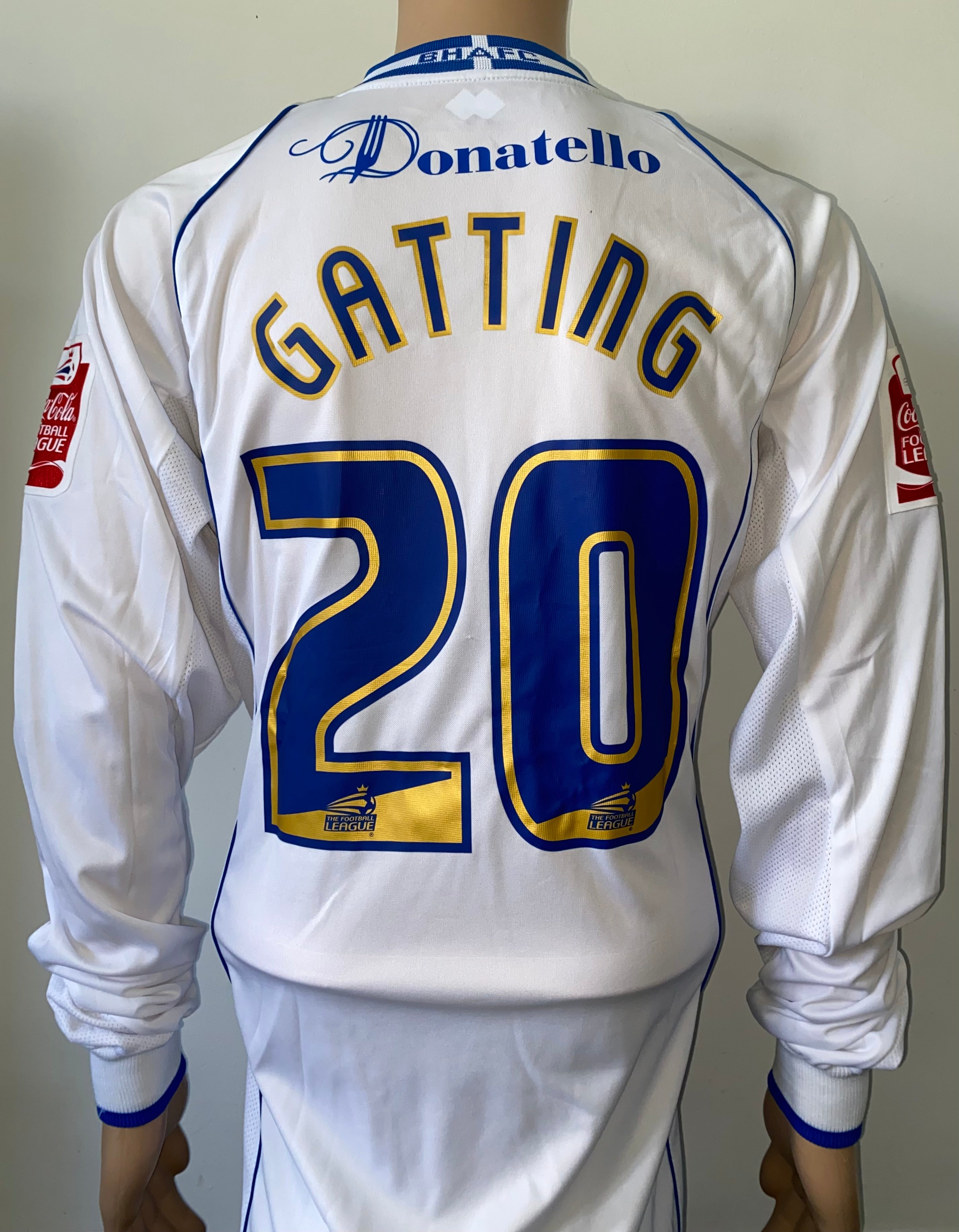 2006/07 BRIGHTON AND HOVE ALBION MATCH WORN SHIRT (GATTING #20)