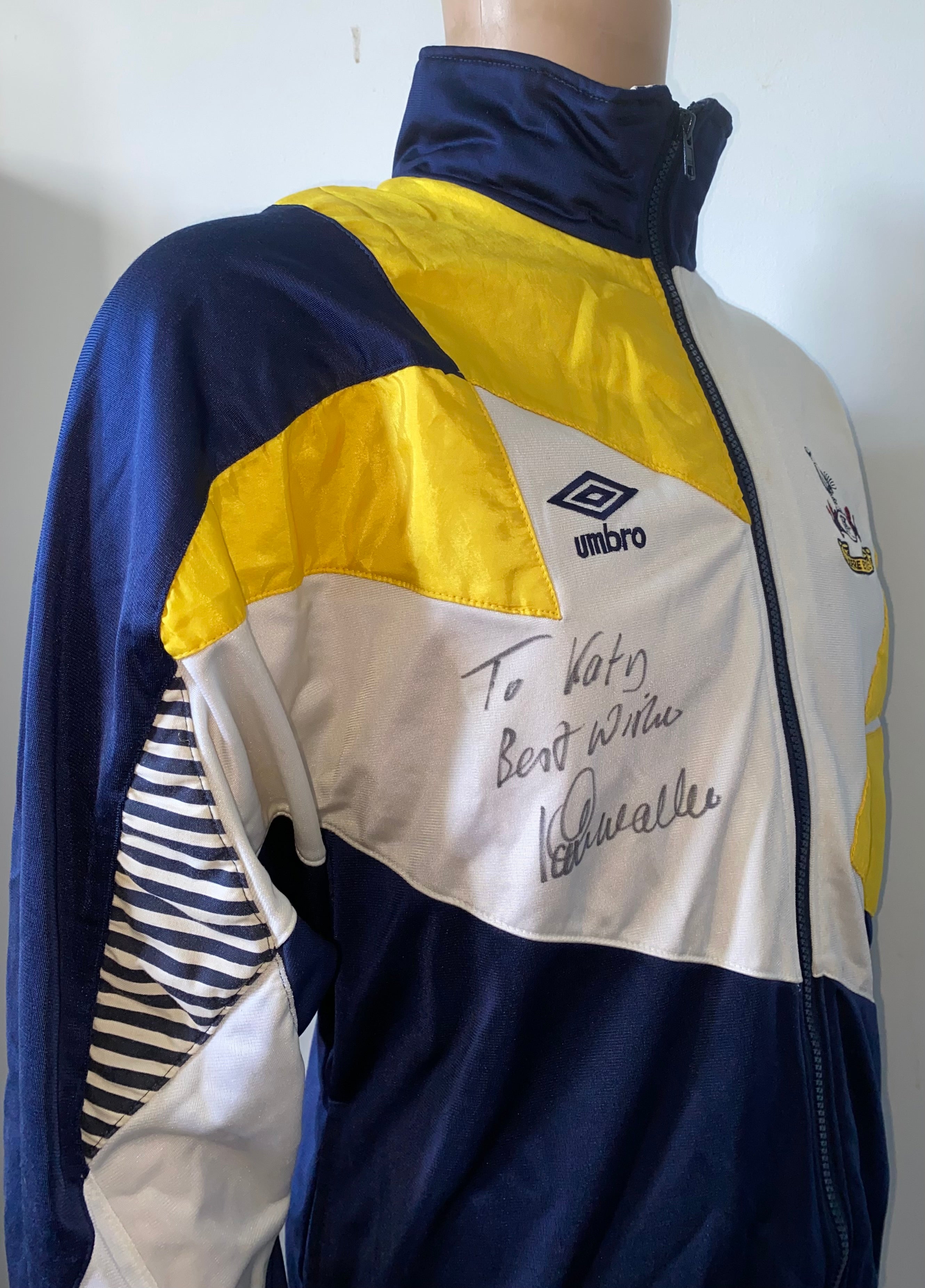 1991 TOTTENHAM HOTSPUR PLAYER WORN PRESENTATION TRACKSUIT JACKET (IAN WALKER)
