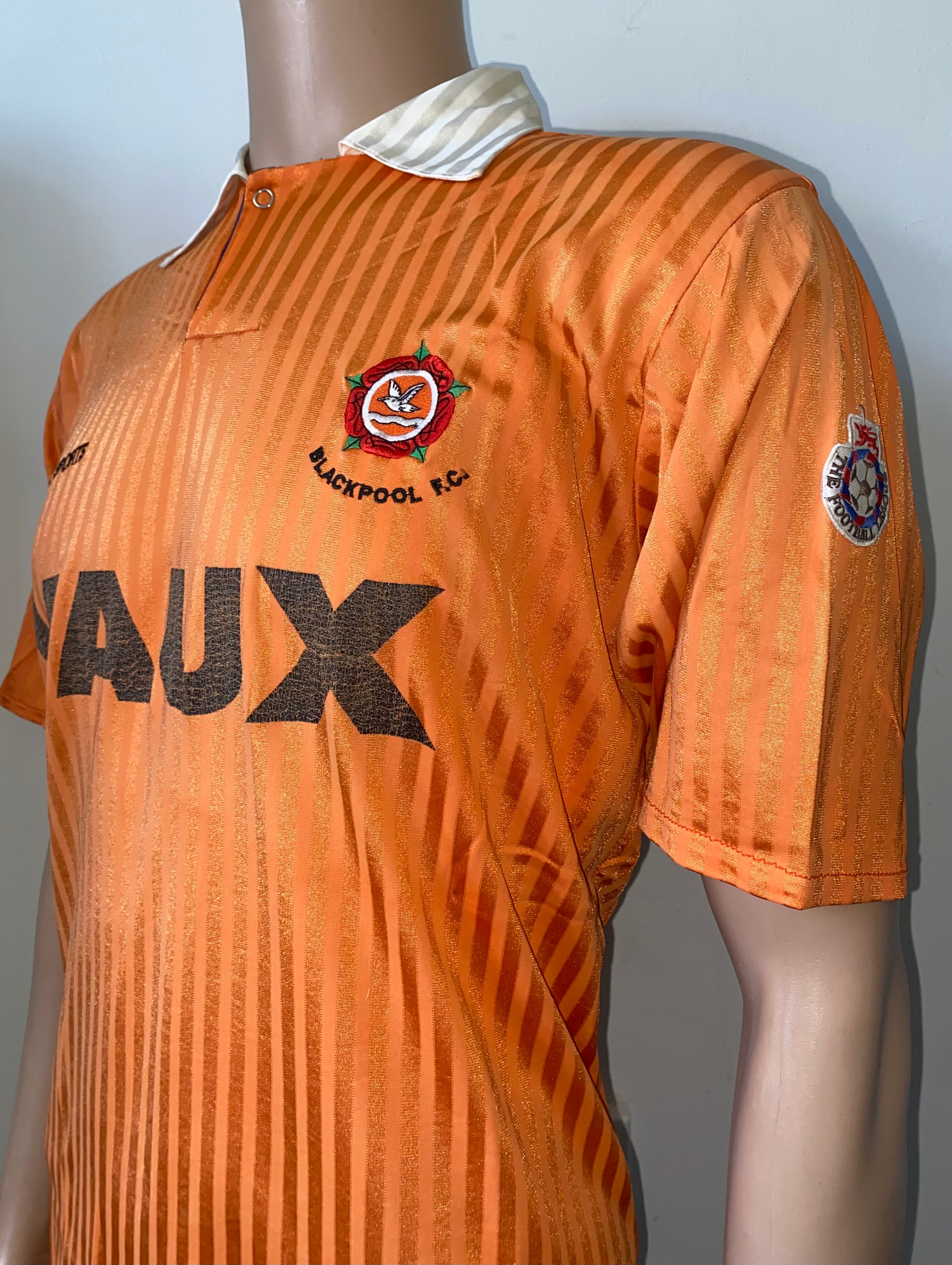 1990/91 BLACKPOOL MATCH WORN HOME SHIRT #11
