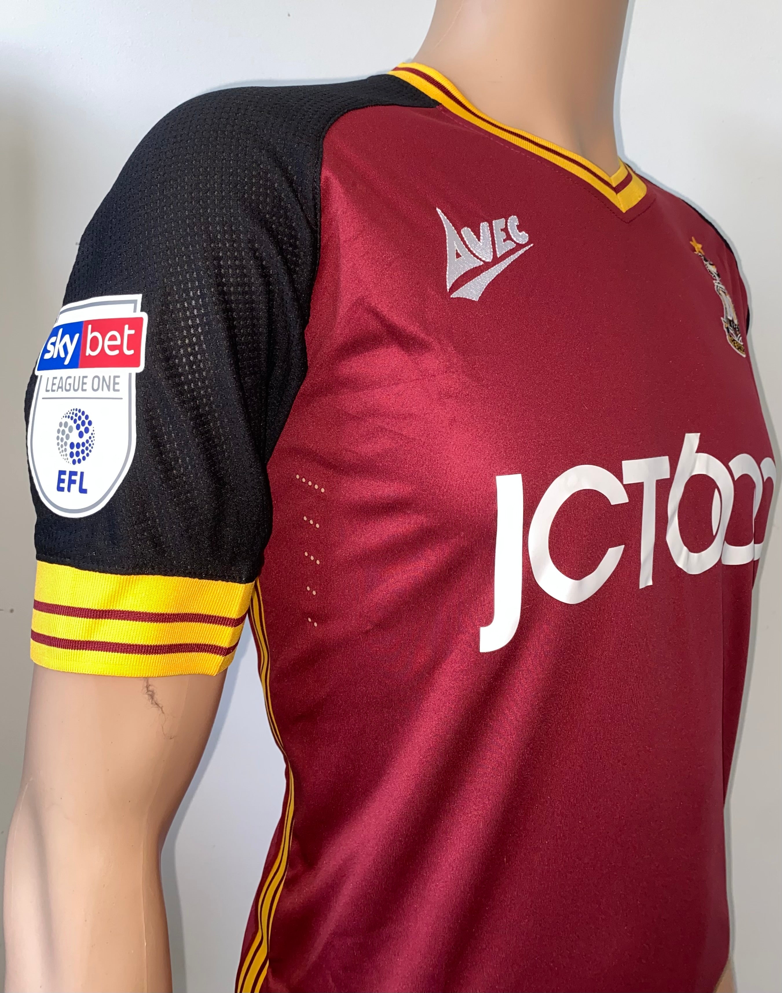 2018/19 BRADFORD CITY MATCH ISSUE HOME SHIRT (CLARE #33)