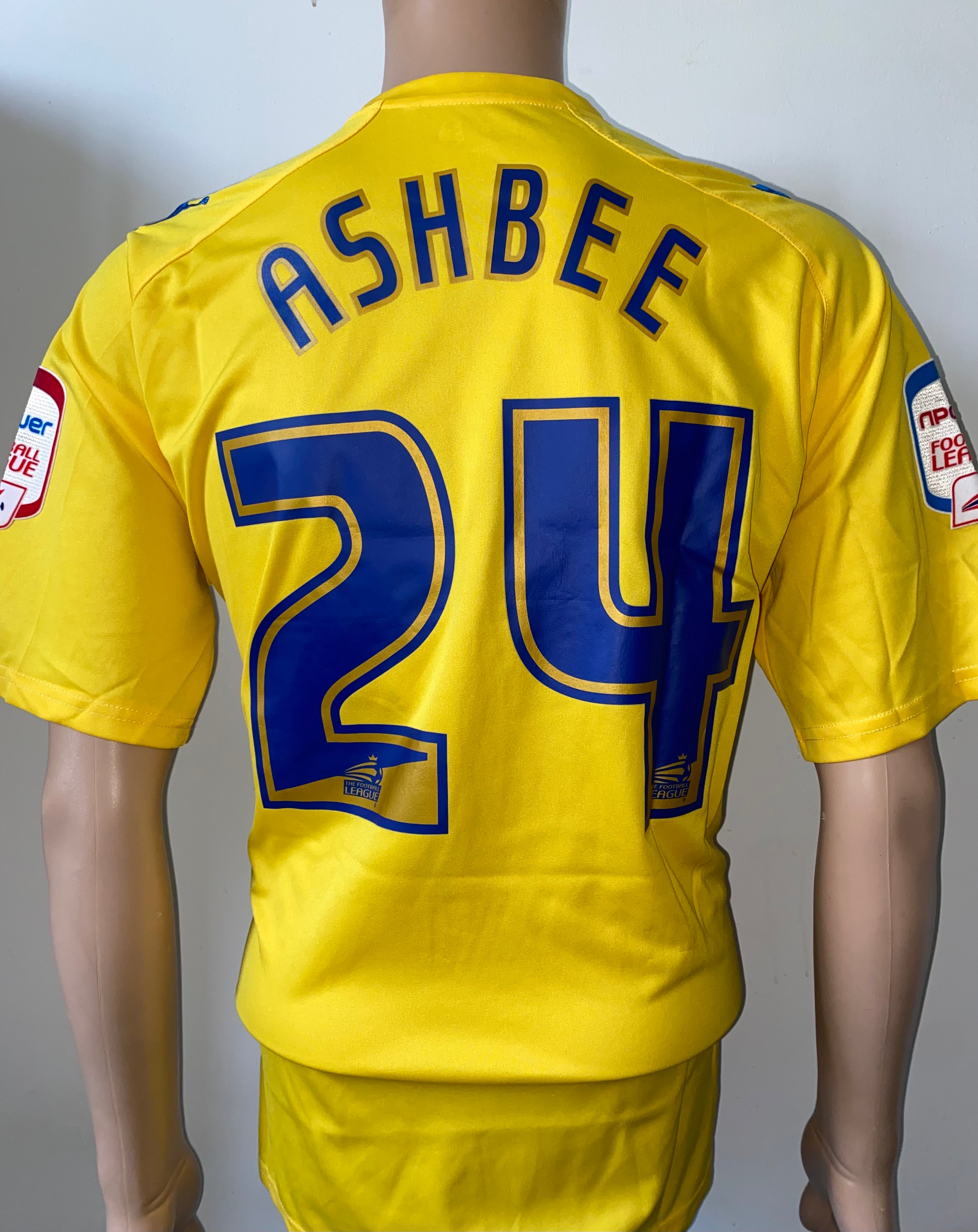 2011/12 PRESTON NORTH END MATCH WORN SHIRT (ASHBEE #24)