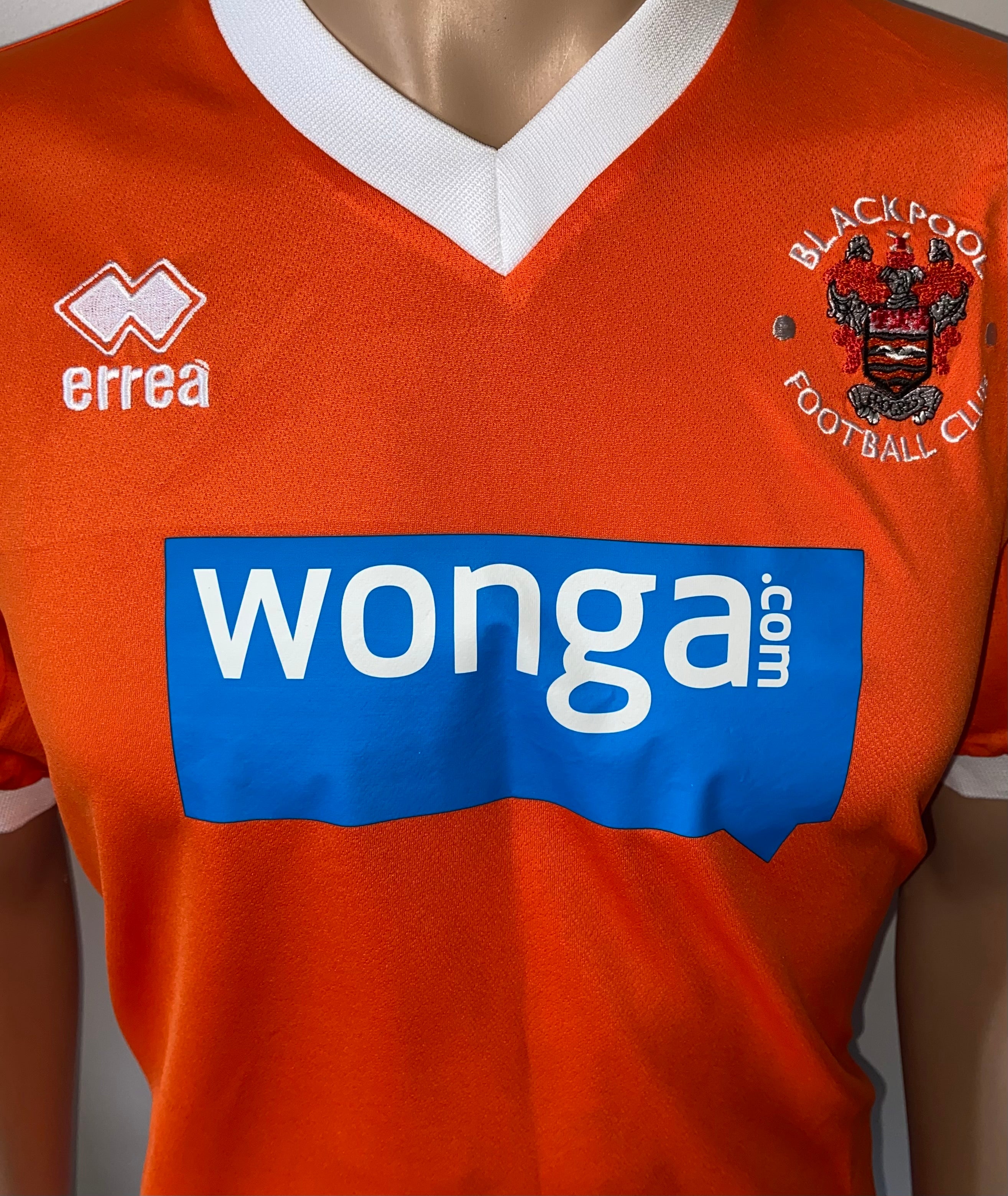 2013/14 BLACKPOOL MATCH WORN SHIRT (ROBINSON #3)