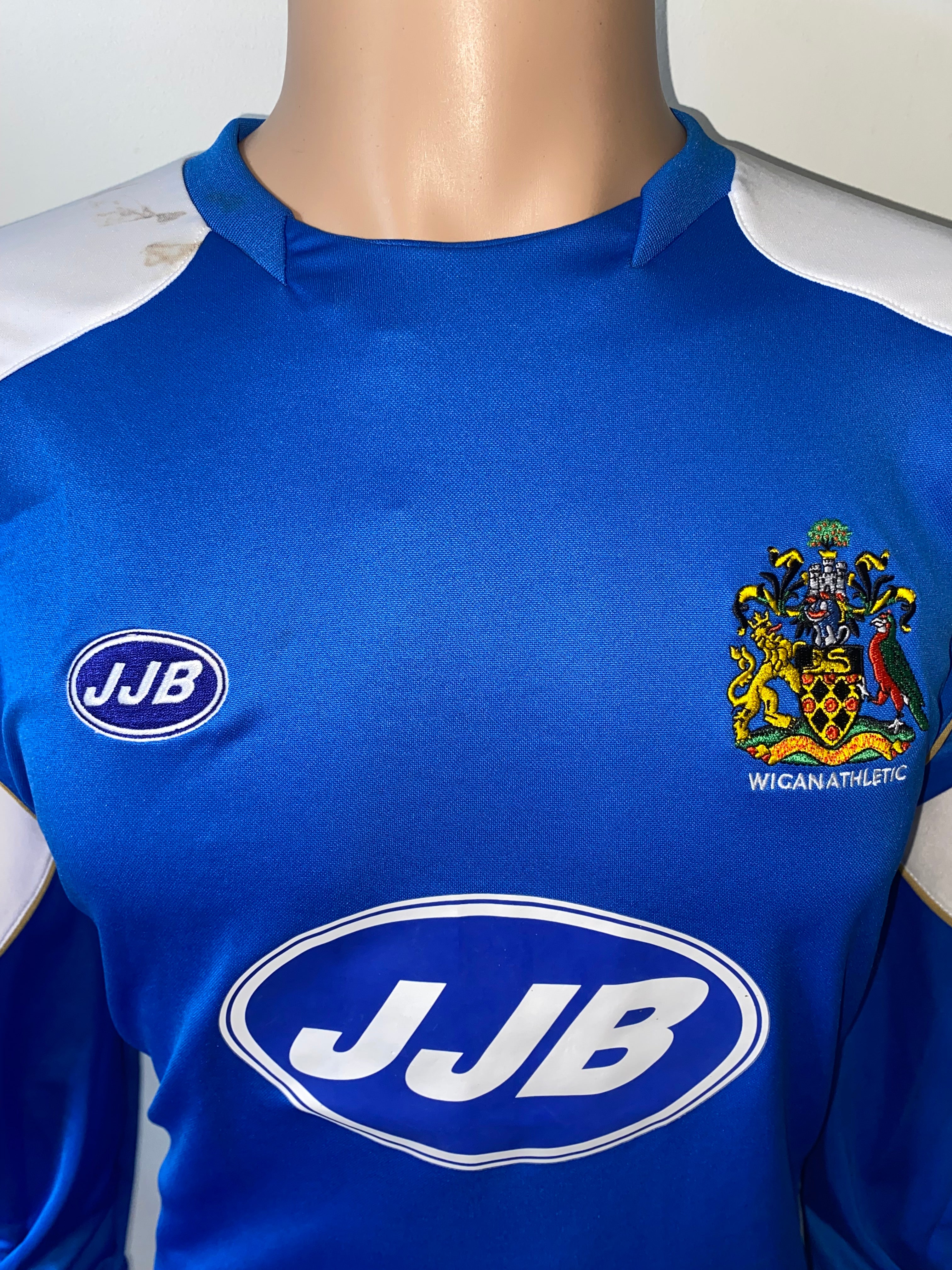 2006/07 WIGAN ATHLETIC MATCH WORN SHIRT (HESKEY #9 V BOLTON)