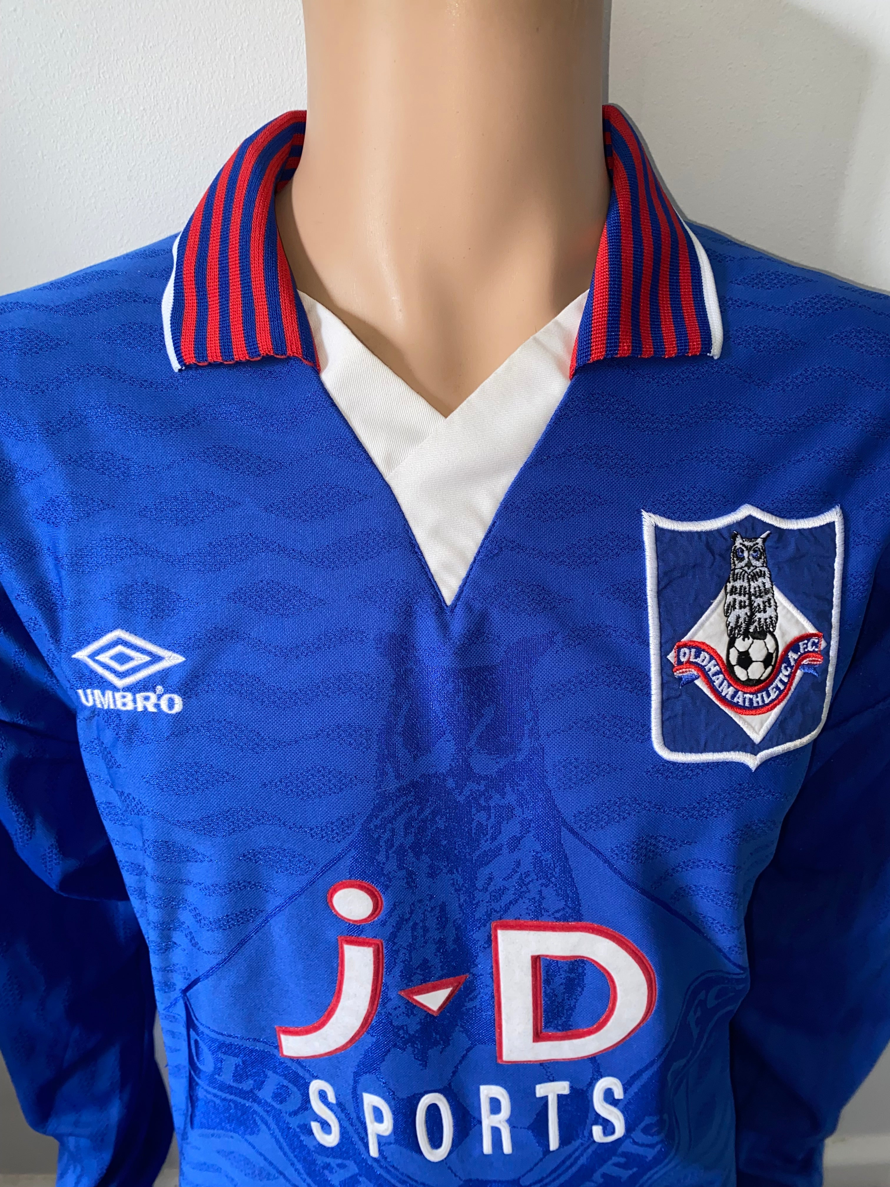 1995/96 OLDHAM ATHLETIC MATCH WORN HOME SHIRT #7