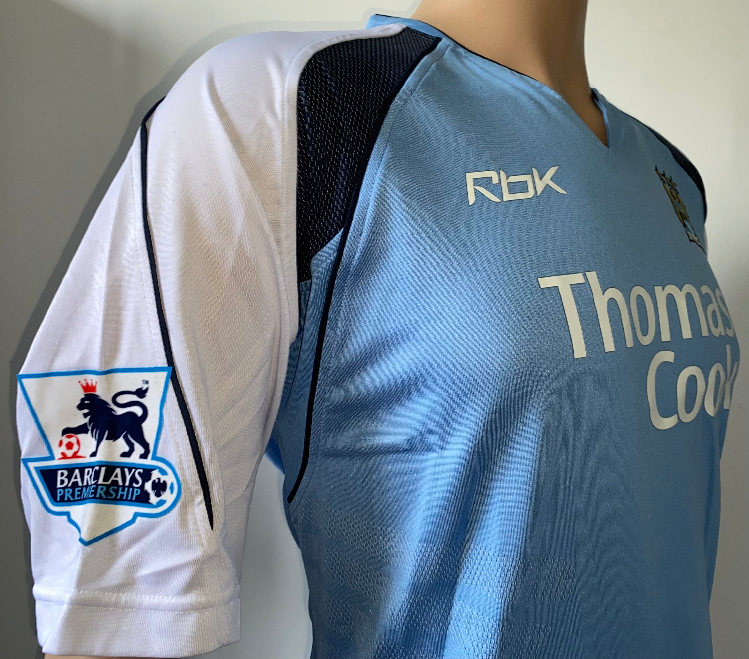 2006-07 MANCHESTER CITY MATCH ISSUE HOME SHIRT JORDAN #4