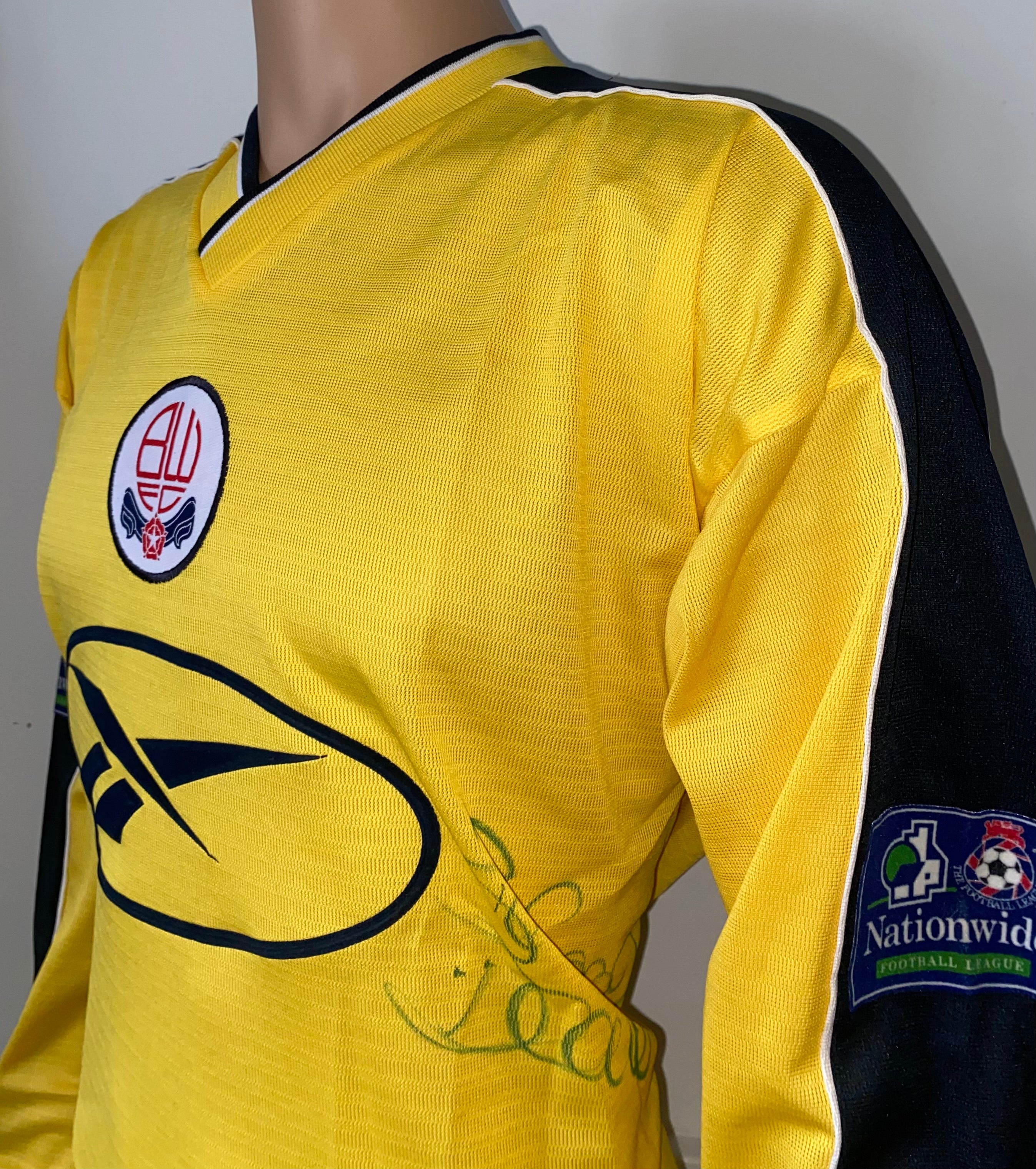 1998/99 BOLTON WANDERERS MATCH WORN AWAY SHIRT HOLDSWORTH #10