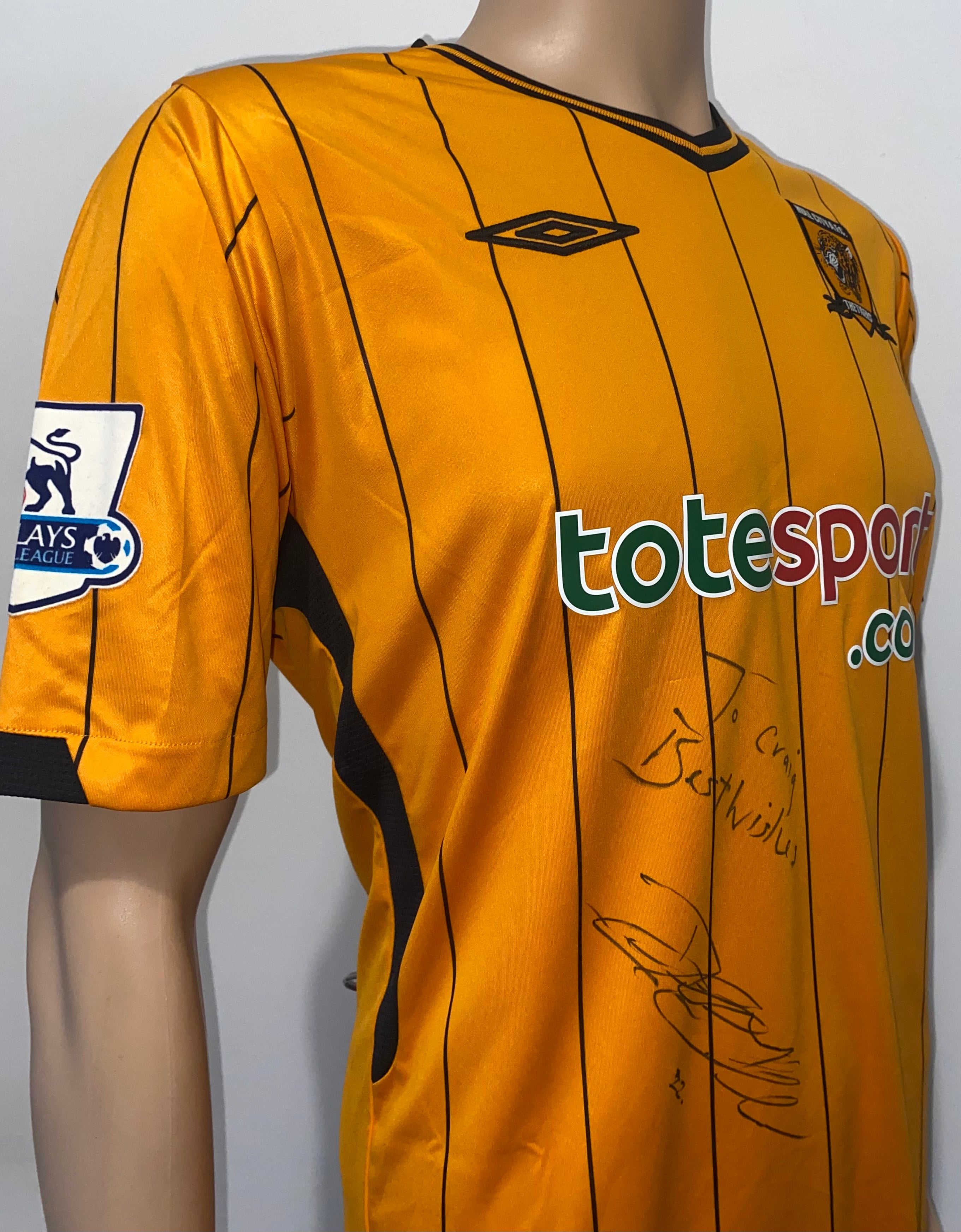 2009/10 HULL CITY MATCH WORN HOME SHIRT (MARNEY #22)