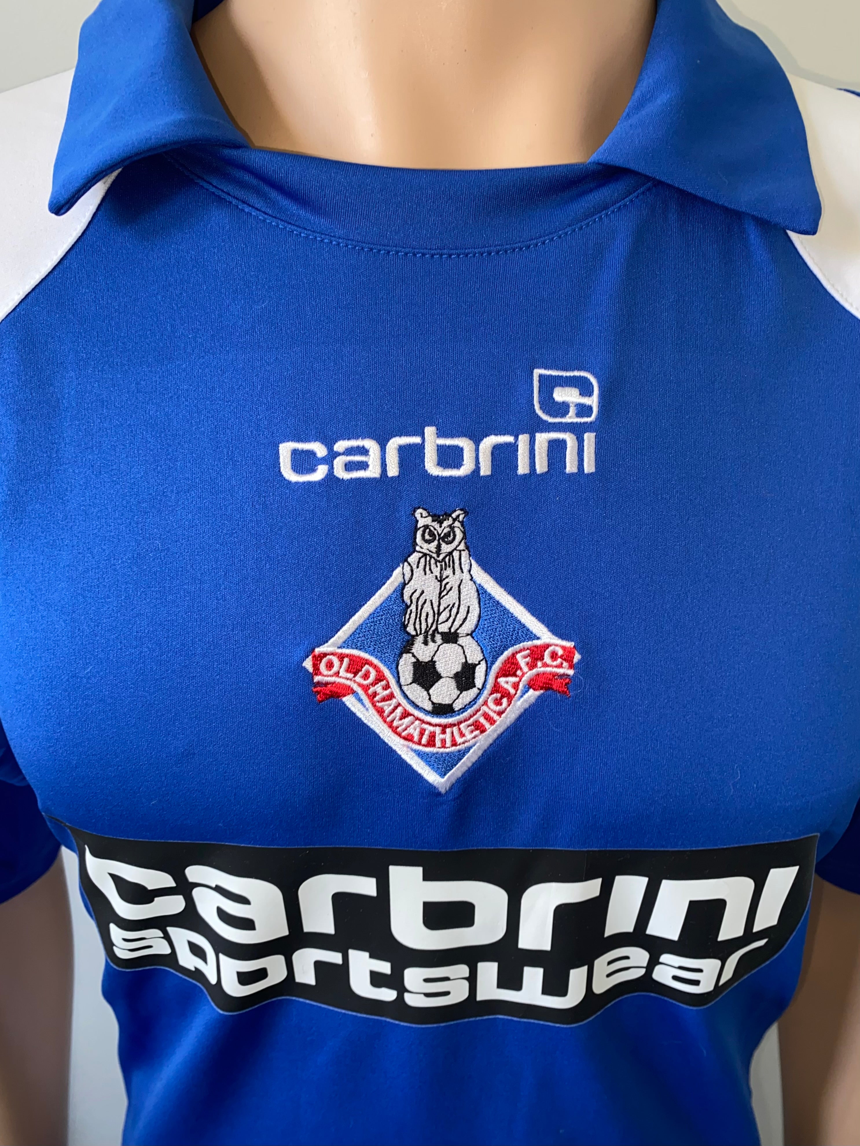 2008/09 OLDHAM ATHLETIC MATCH WORN HOME SHIRT (TAYLOR #18)