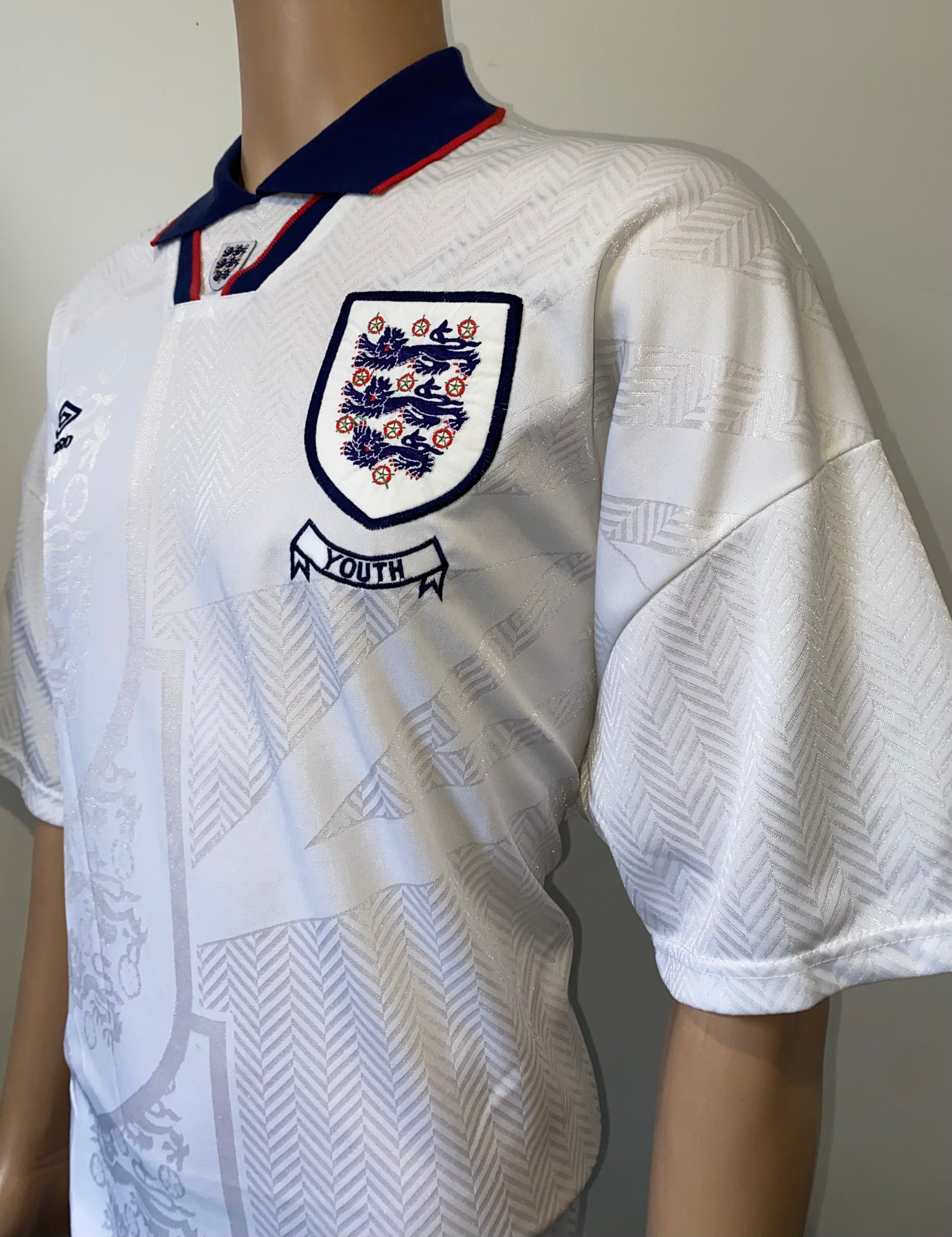 1994 ENGLAND YOUTH UMBRO MATCH WORN HOME SHIRT #16
