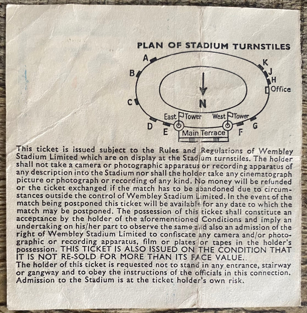 1982 ORIGINAL CHARITY SHIELD TICKET LIVERPOOL V TOTTENHAM HOTSPUR