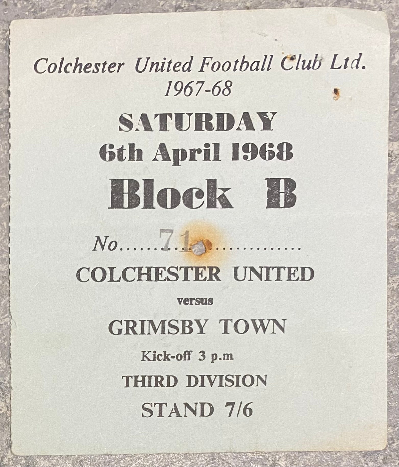 1967/68 ORIGINAL DIVISION 3 TICKET COLCHESTER UNITED V GRIMSBY TOWN