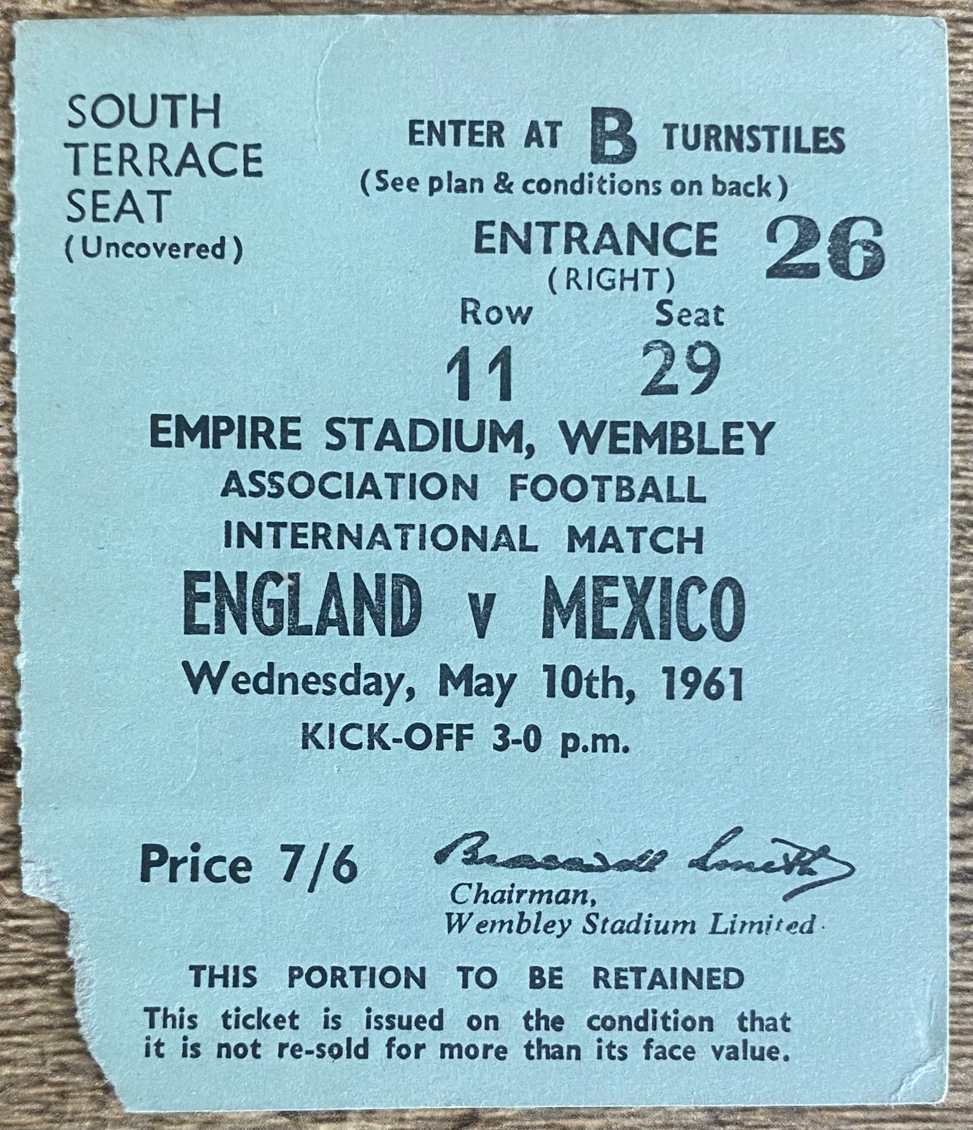 1961 ORIGINAL INTERNATIONAL TICKET ENGLAND V MEXICO