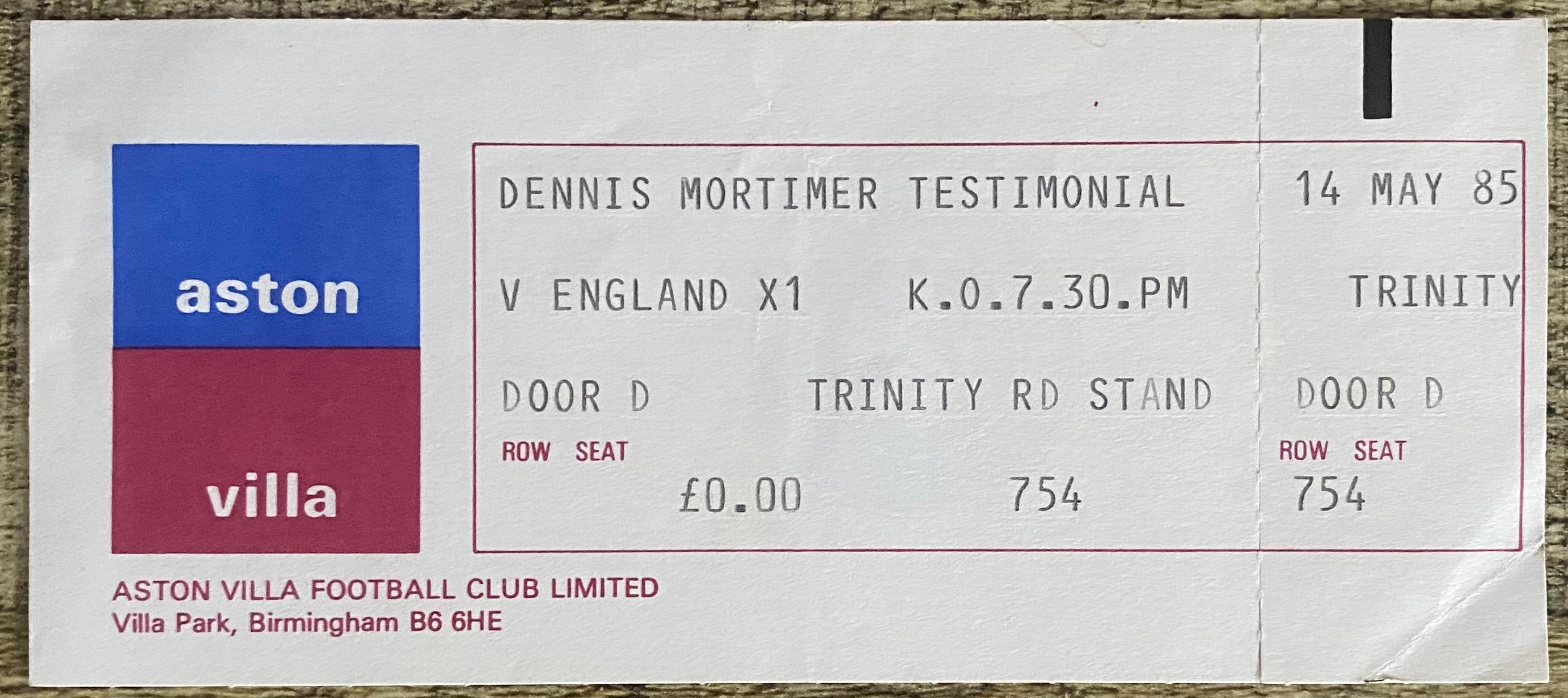 1985 ORIGINAL DENNIS MORTIMER TESTIMONIAL UNUSED TICKET ASTON VILLA V ENGLAND XI