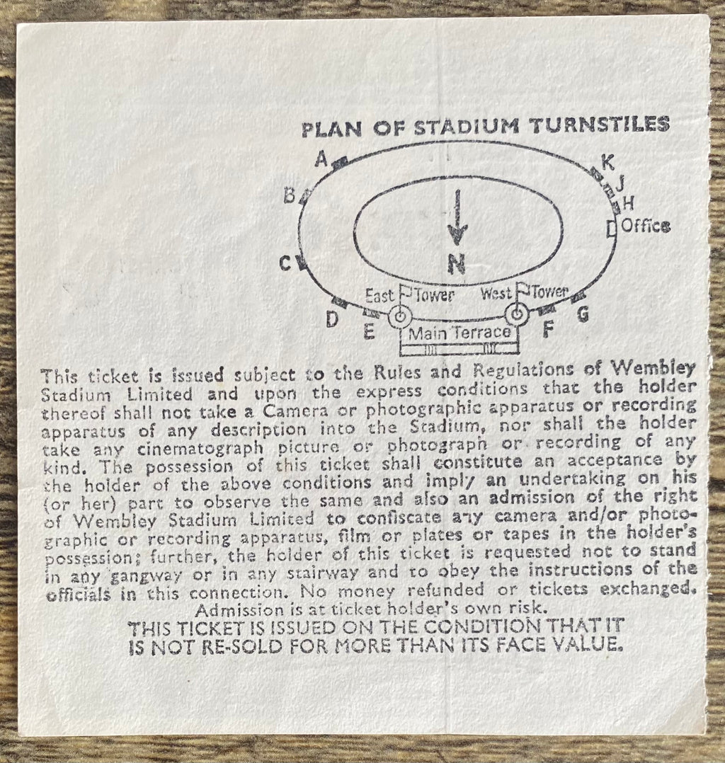 1974 ORIGINAL CHARITY SHIELD TICKET LIVERPOOL V LEEDS UNITED