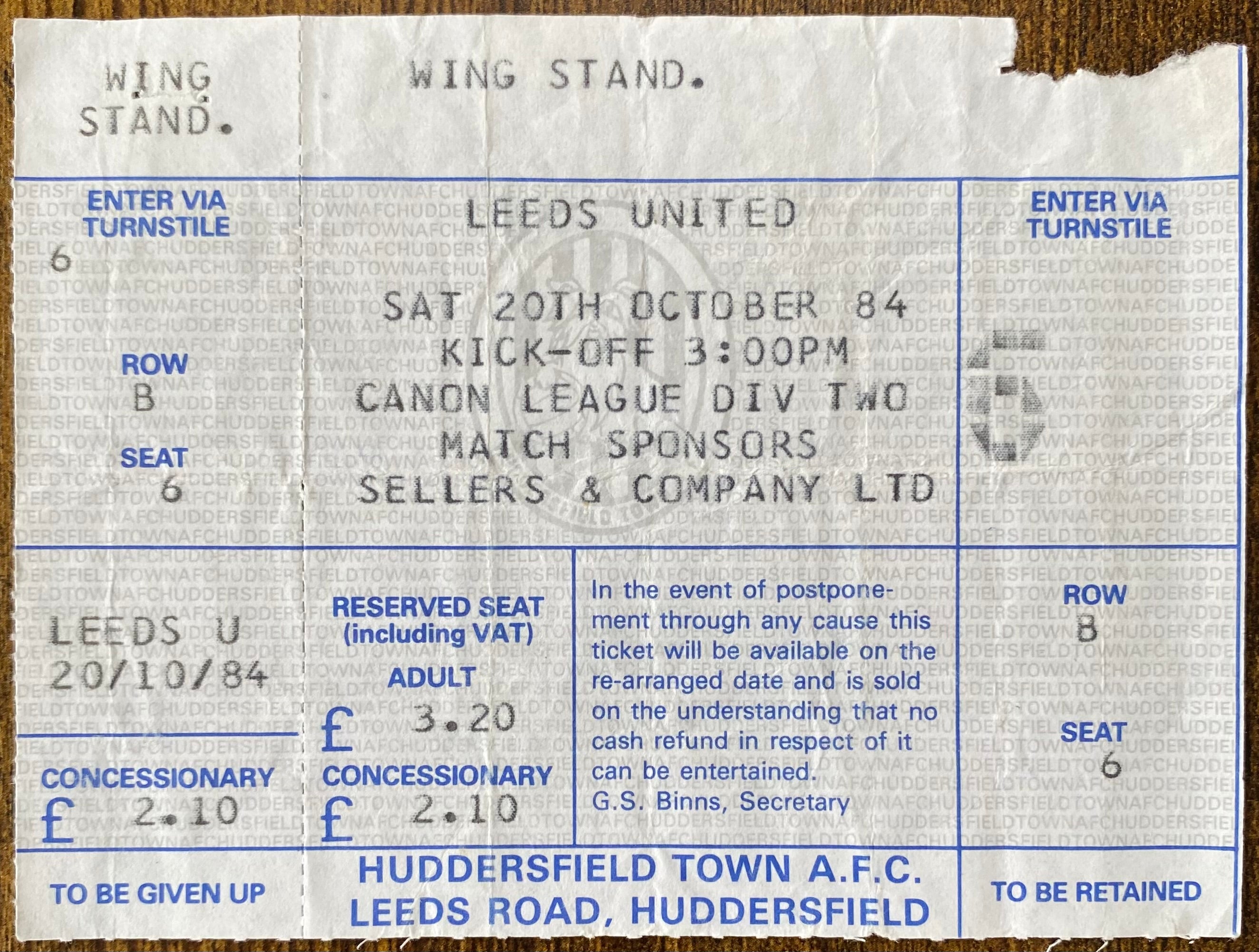 1984/85 ORIGINAL DIVISION TWO UNUSED TICKET HUDDERSFIELD TOWN V LEEDS UNITED