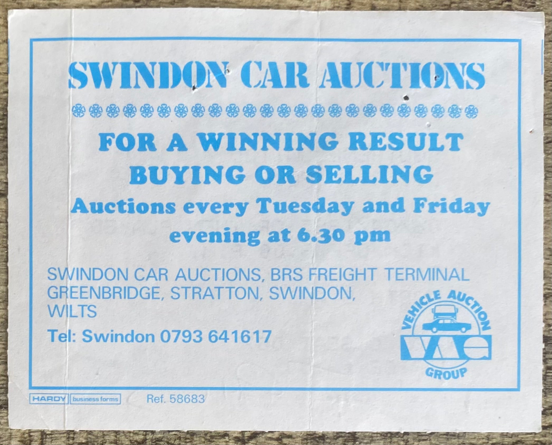 1984/85 ORIGINAL DIVISION 4 TICKET SWINDON TOWN V SOUTHEND UNITED