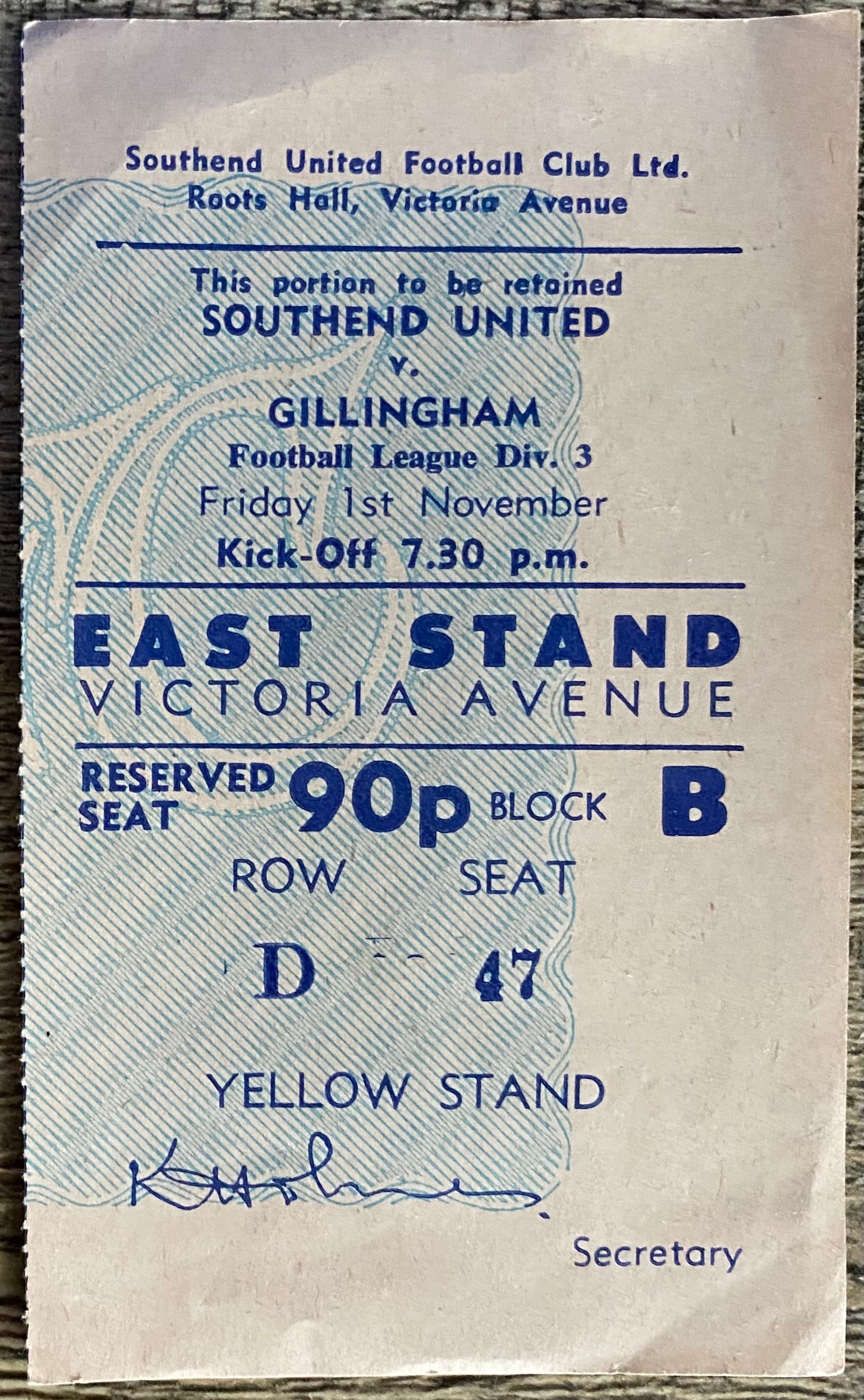 1974/75  ORIGINAL DIVISION 3 TICKET SOUTHEND UNITED V GILLINGHAM