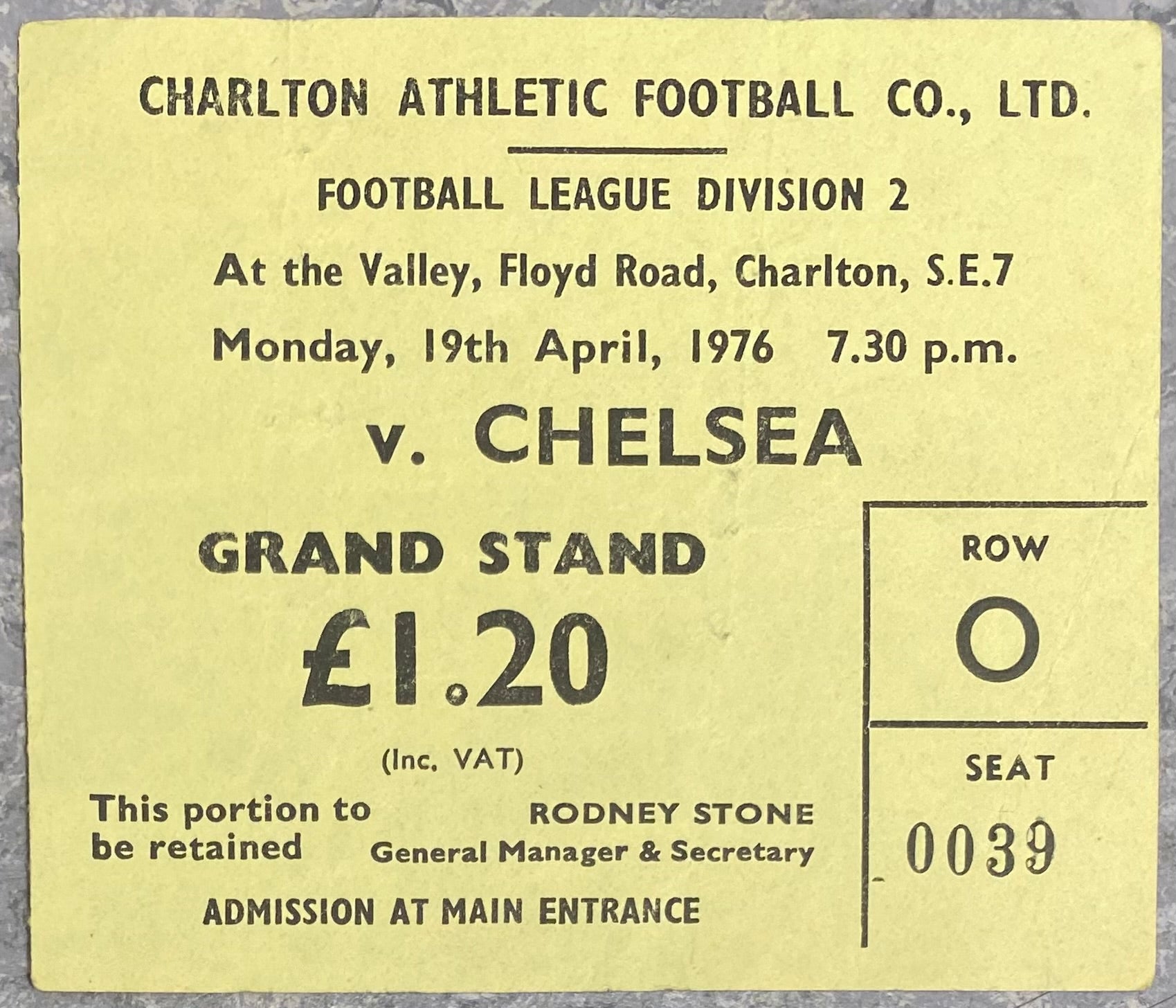 1975/76 ORIGINAL DIVISION TWO TICKET CHARLTON ATHLETIC V CHELSEA
