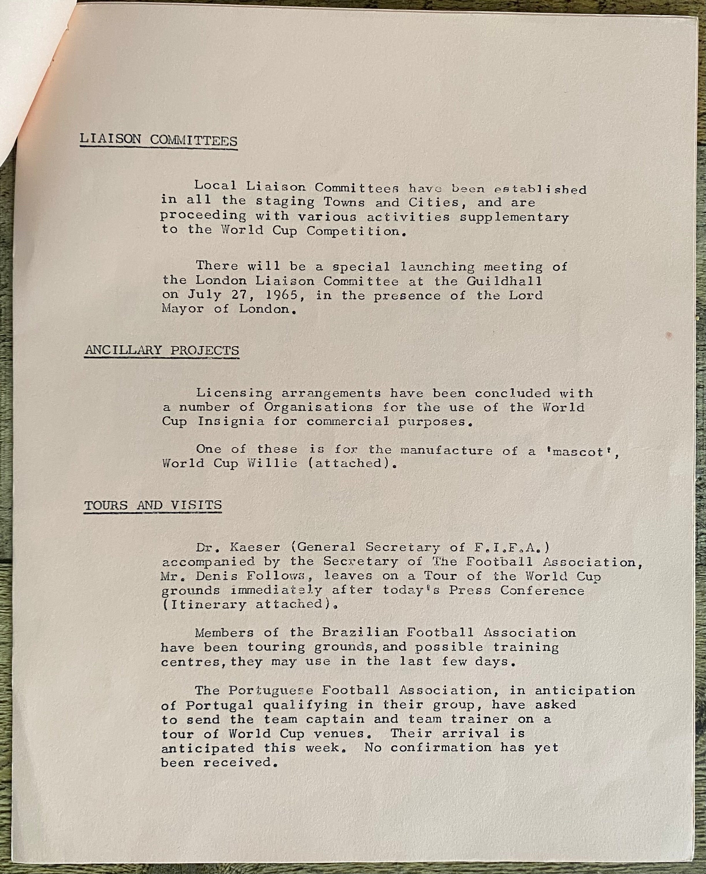 1966 WORLD CUP ORGANISATION ORIGINAL OFFICIAL PRESS CONFERENCE AGENDA JULY 1965 (6 PAGES)