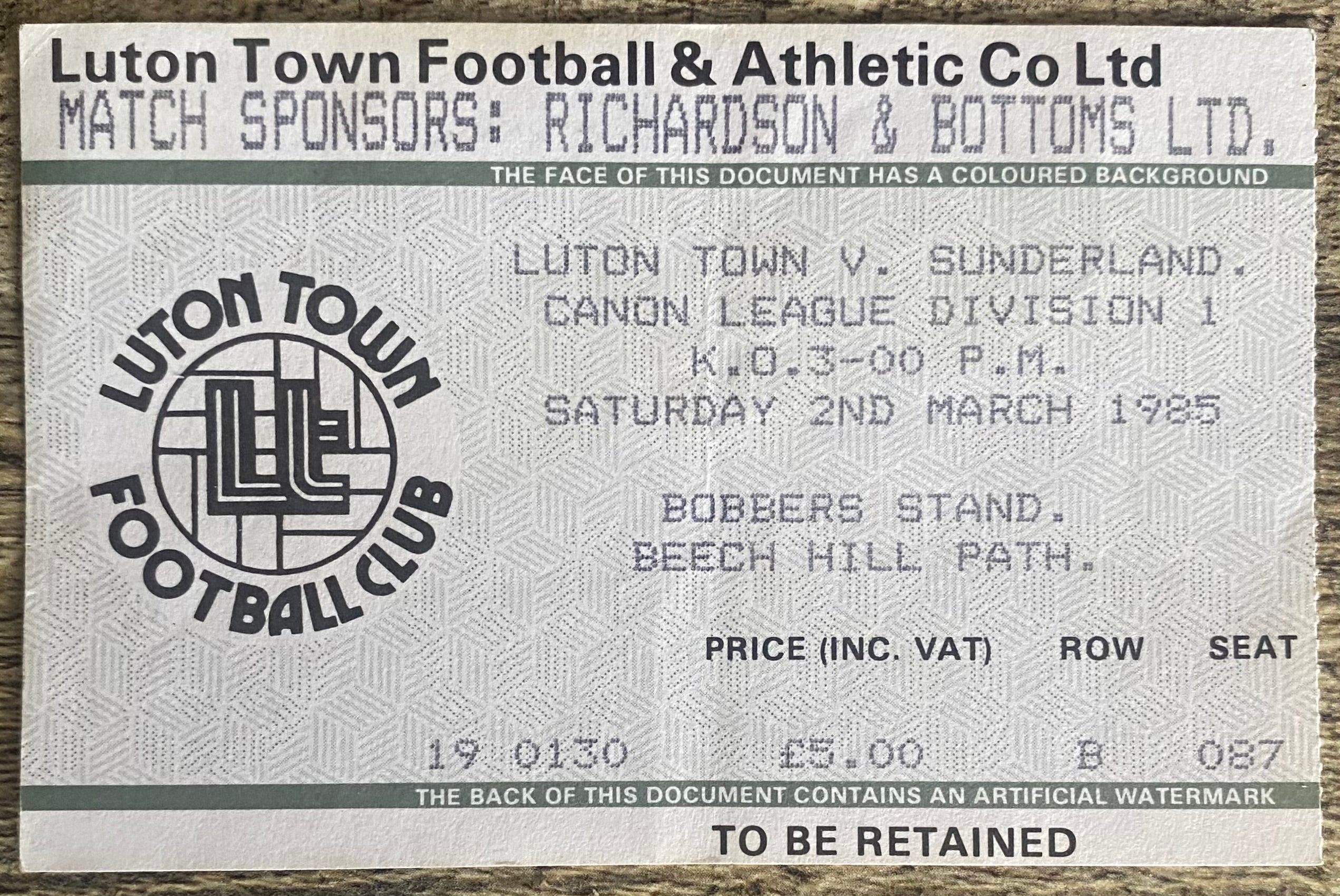 1984/85 ORIGINAL DIVISION 1 TICKET LUTON TOWN  V SUNDERLAND