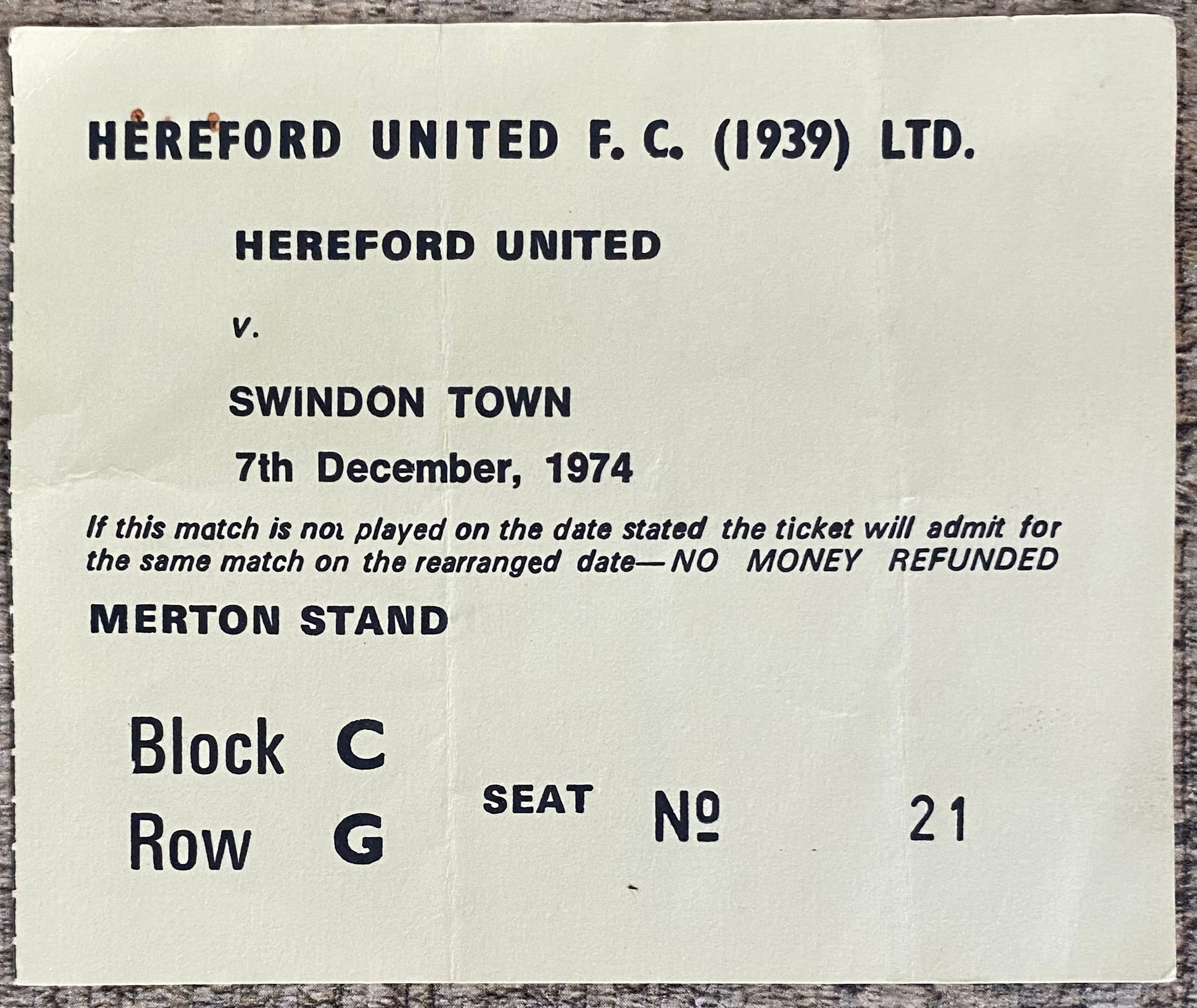 1974/75 ORIGINAL DIVISION 3 TICKET HEREFORD UNITED V SWINDON TOWN