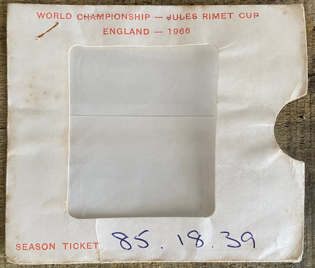 1966 ORIGINAL WORLD CUP FINAL TICKET AND TICKET HOLDER ENGLAND V WEST GERMANY @ WEMBLEY