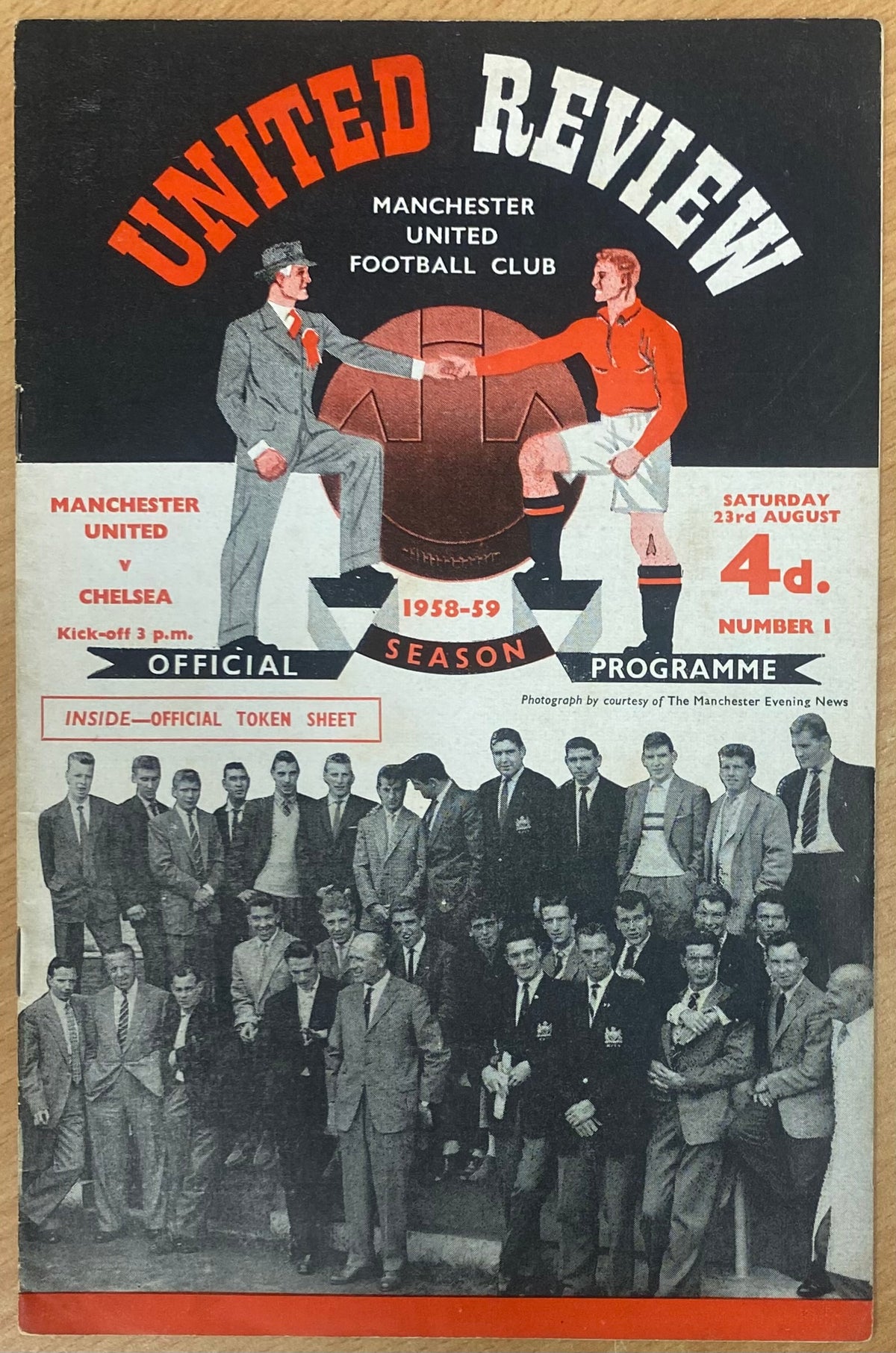 1958/59 ORIGINAL DIVISION ONE PROGRAMME MANCHESTER UNITED V CHELSEA (WITH TOKEN SHEET)