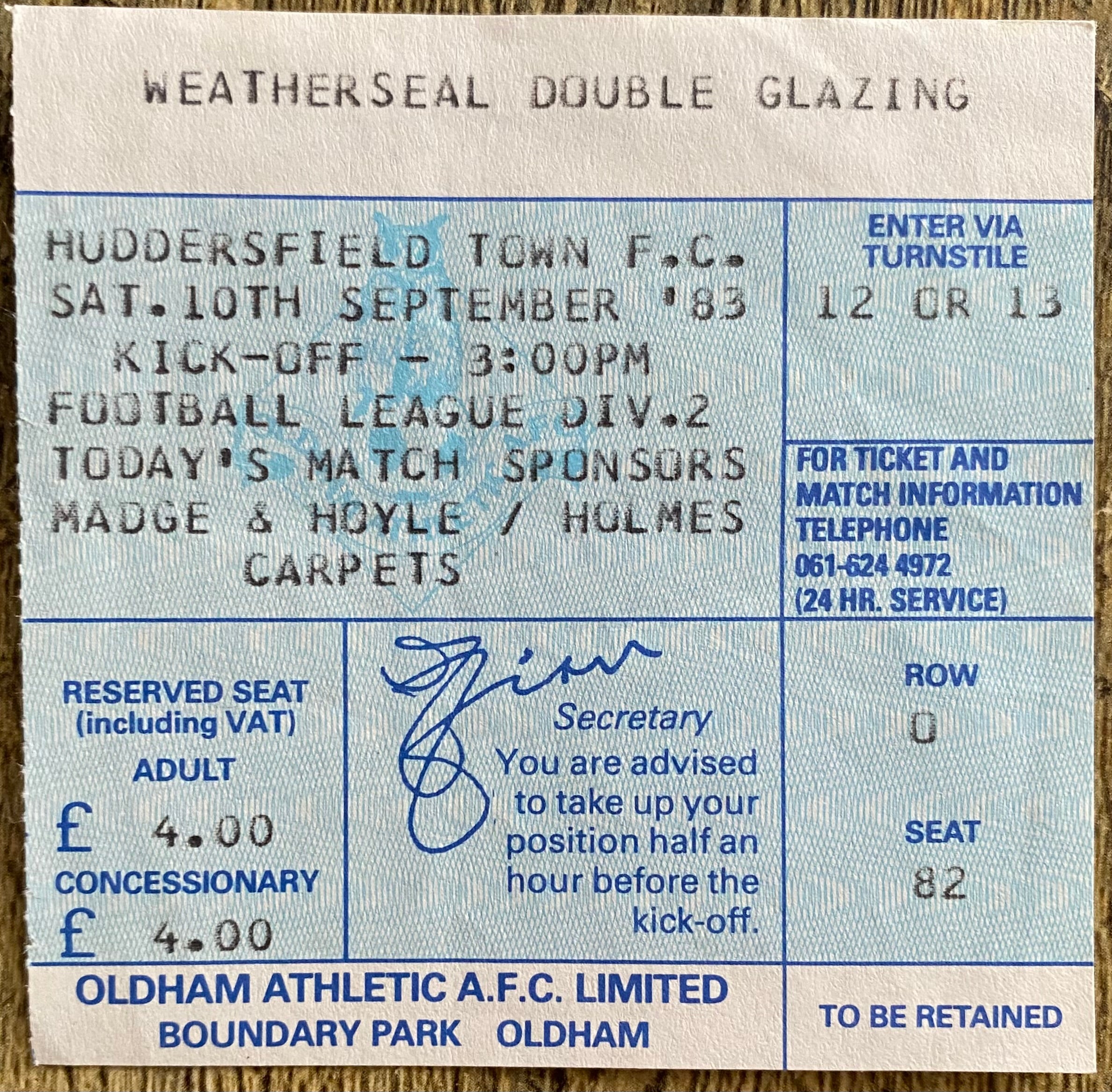 1983/84 ORIGINAL DIVISION 2 TICKET OLDHAM ATHLETIC V HUDDERSFIELD TOWN