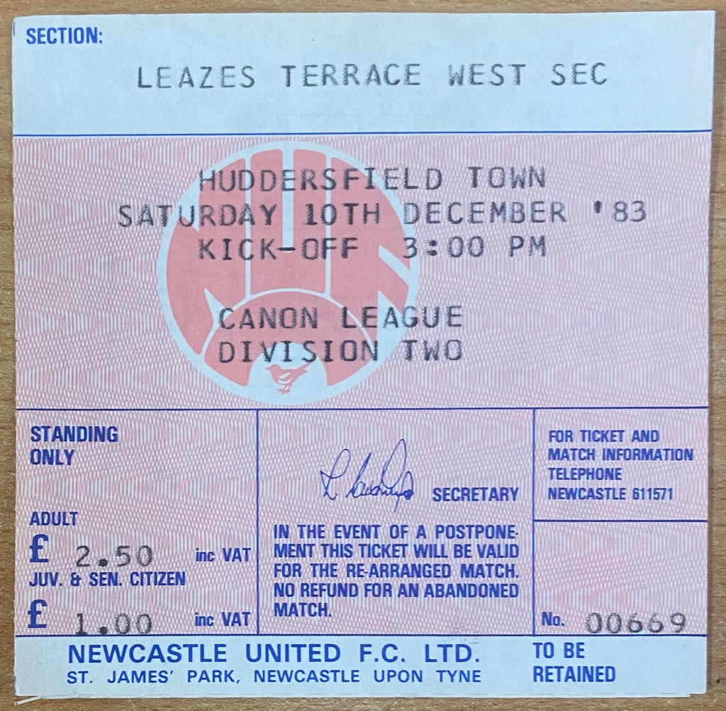 1983/84 ORIGINAL DIVISION 2 TICKET NEWCASTLE UNITED V HUDDERSFIELD TOWN