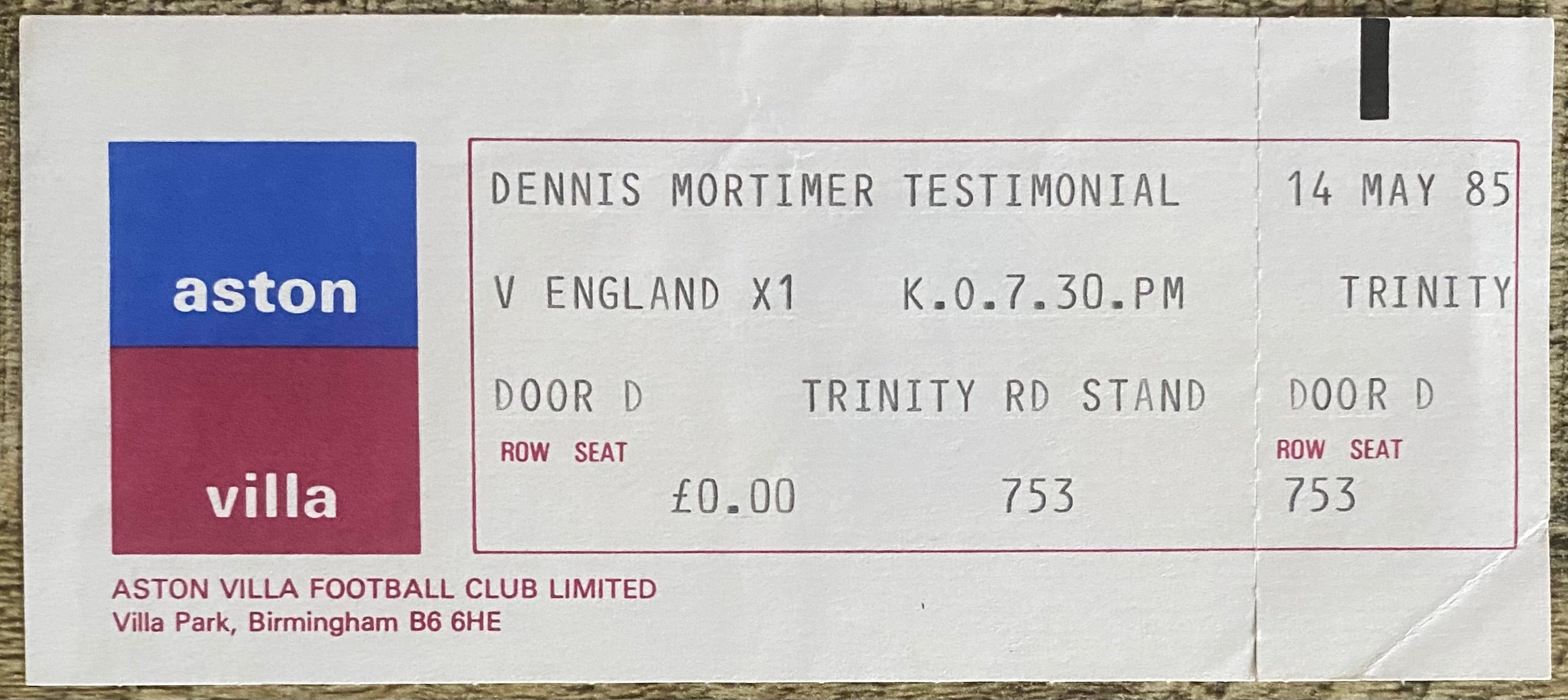 1985 ORIGINAL DENNIS MORTIMER TESTIMONIAL UNUSED TICKET ASTON VILLA V ENGLAND XI
