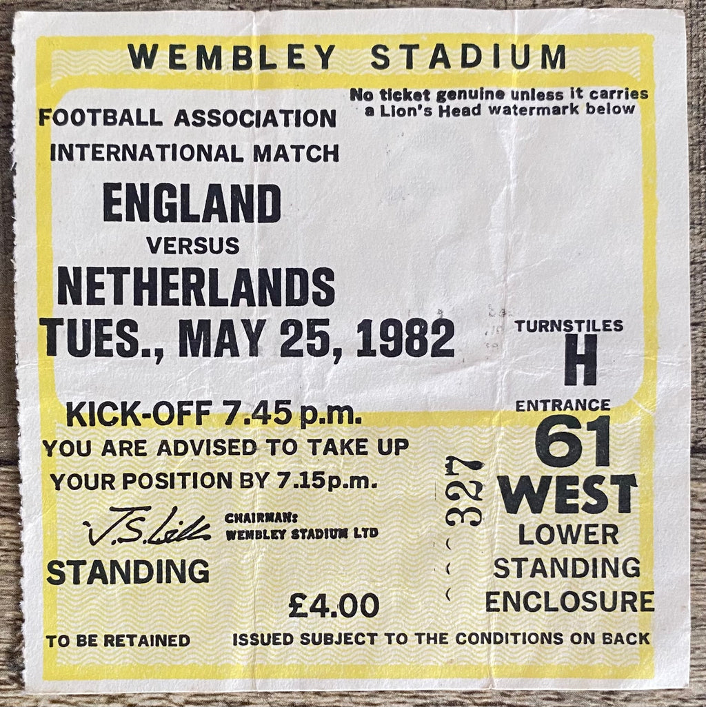 1982 ORIGINAL INTERNATIONAL TICKET ENGLAND V NETHERLANDS
