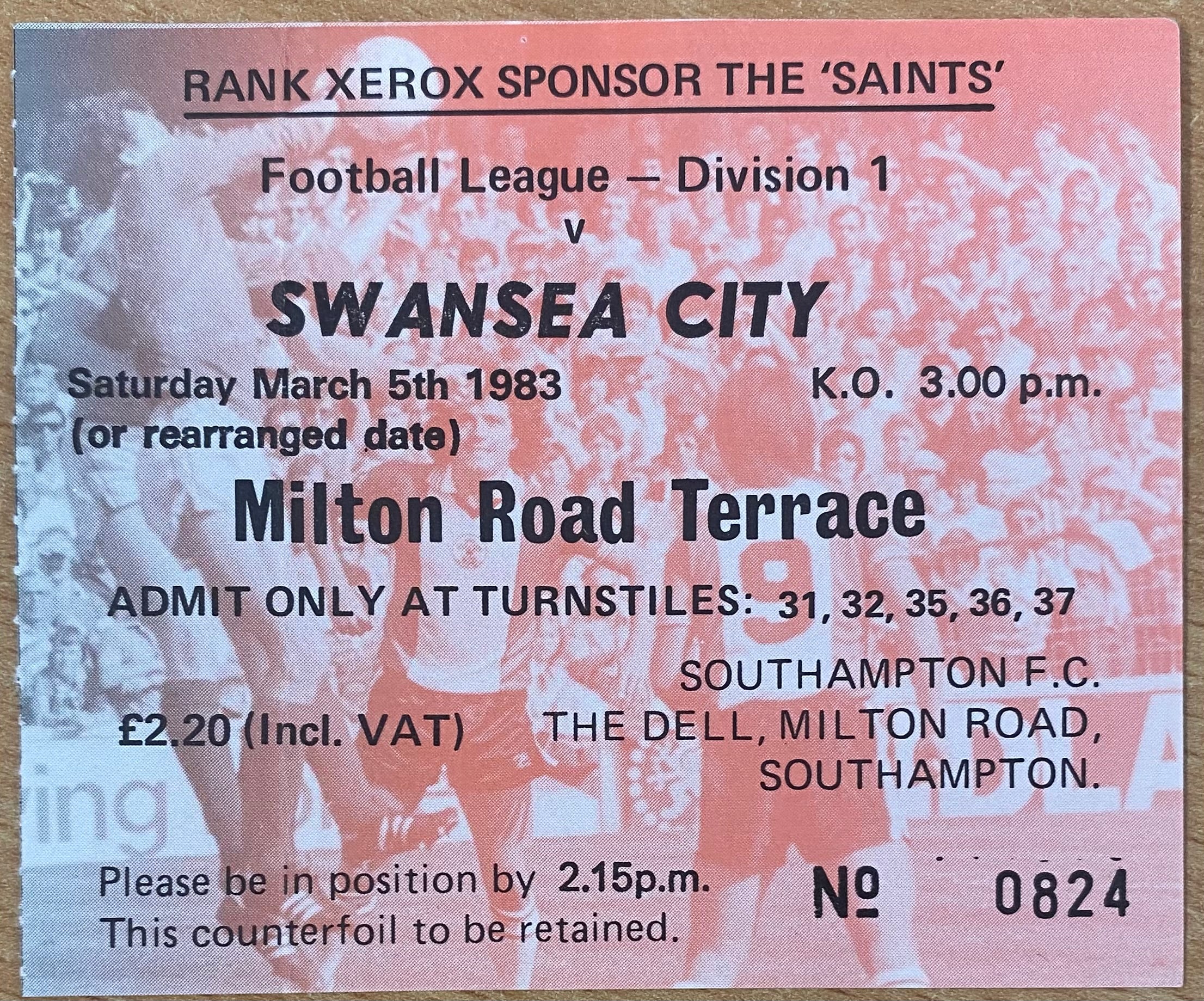 1982/83 ORIGINAL DIVISION ONE TICKET SOUTHAMPTON V SWANSEA CITY