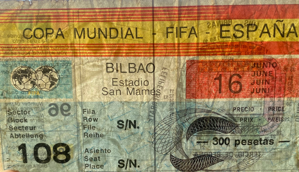 1982 ORIGINAL WORLD CUP 1ST ROUND TICKET ENGLAND V FRANCE @ BILBAO