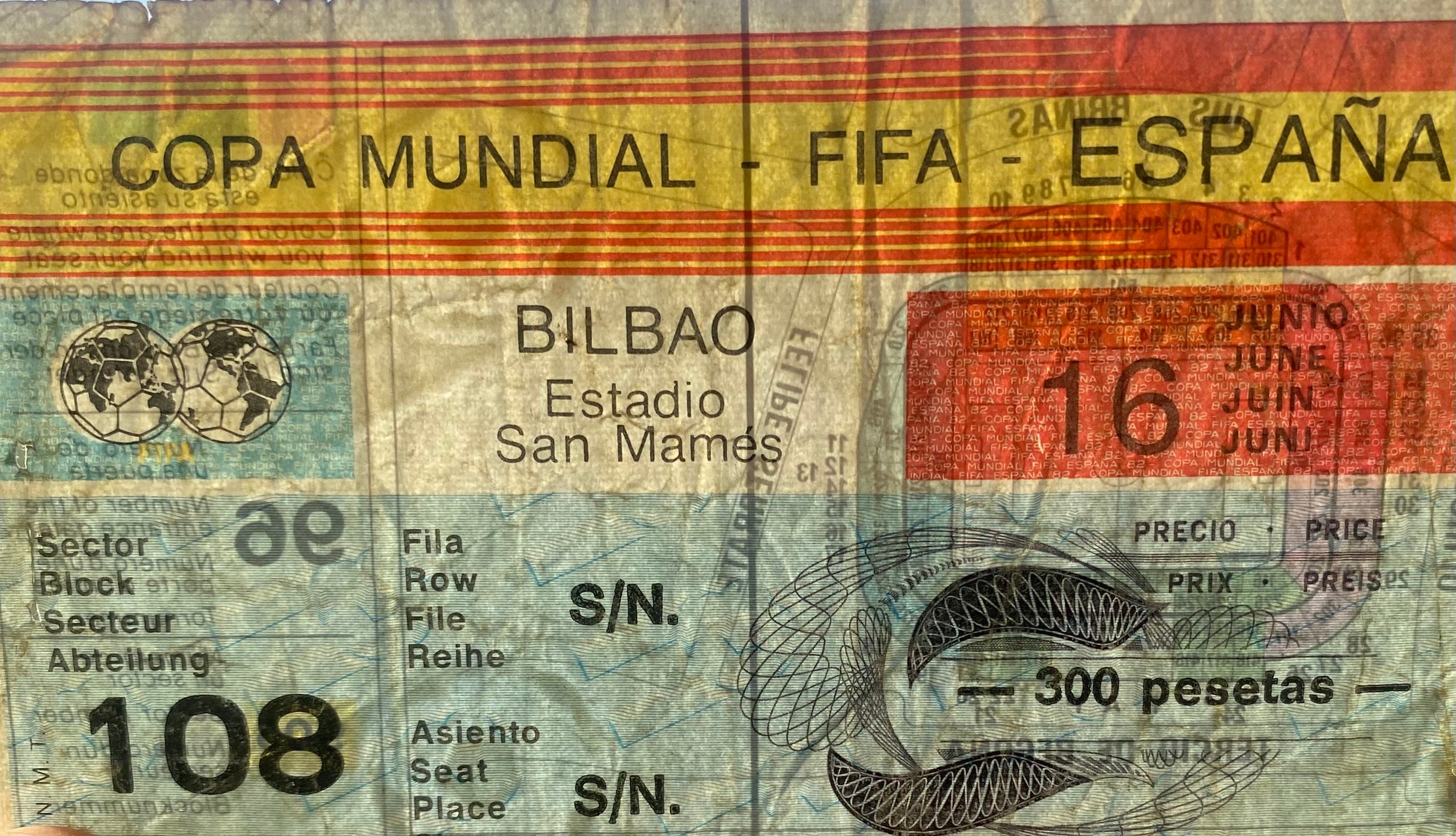 1982 ORIGINAL WORLD CUP 1ST ROUND TICKET ENGLAND V FRANCE @ BILBAO