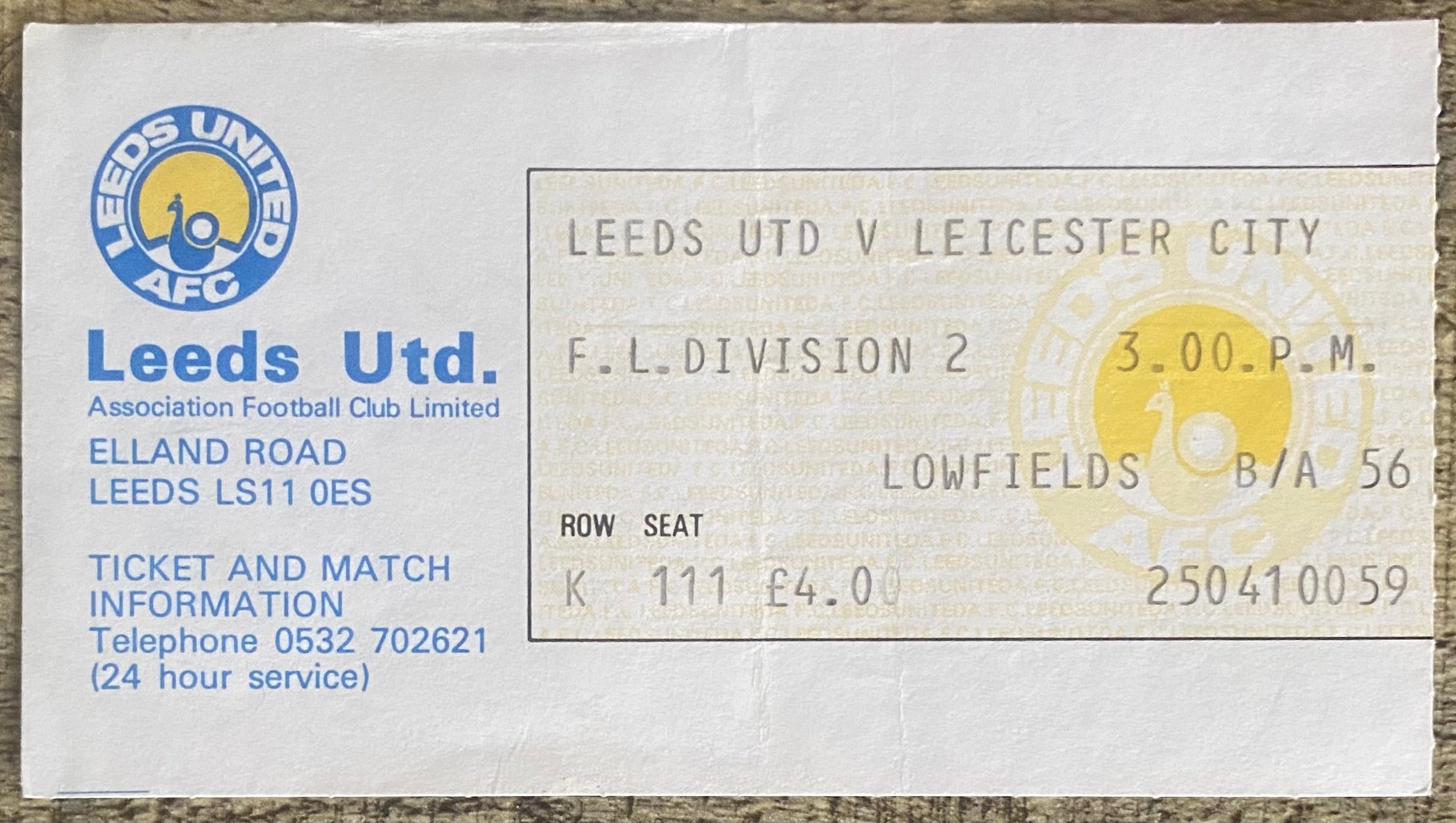 1982/83 ORIGINAL DIVISION TWO TICKET LEEDS UNITED V LEICESTER CITY