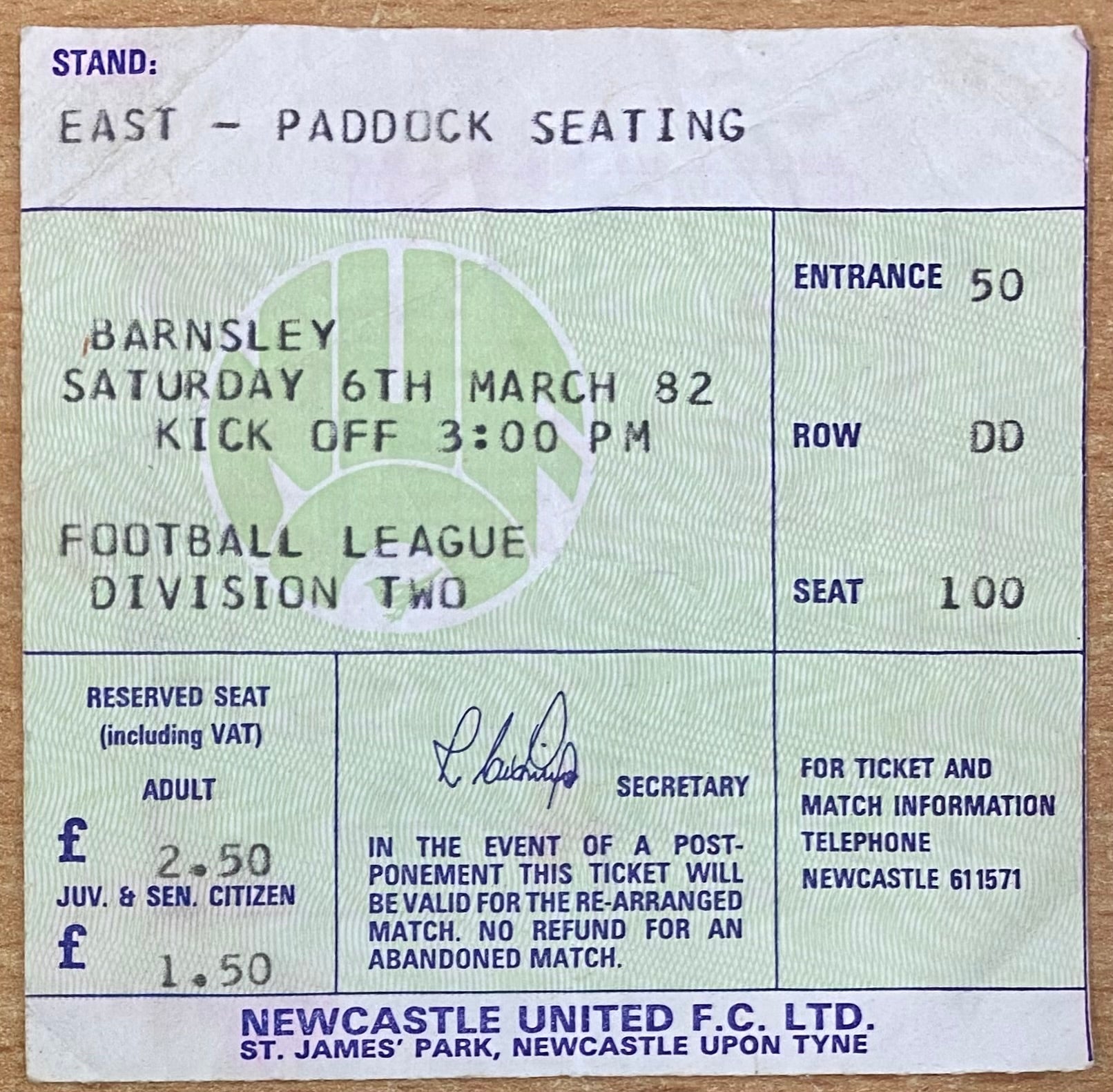 1981/82 ORIGINAL DIVISION 2 TICKET NEWCASTLE UNITED V BARNSLEY