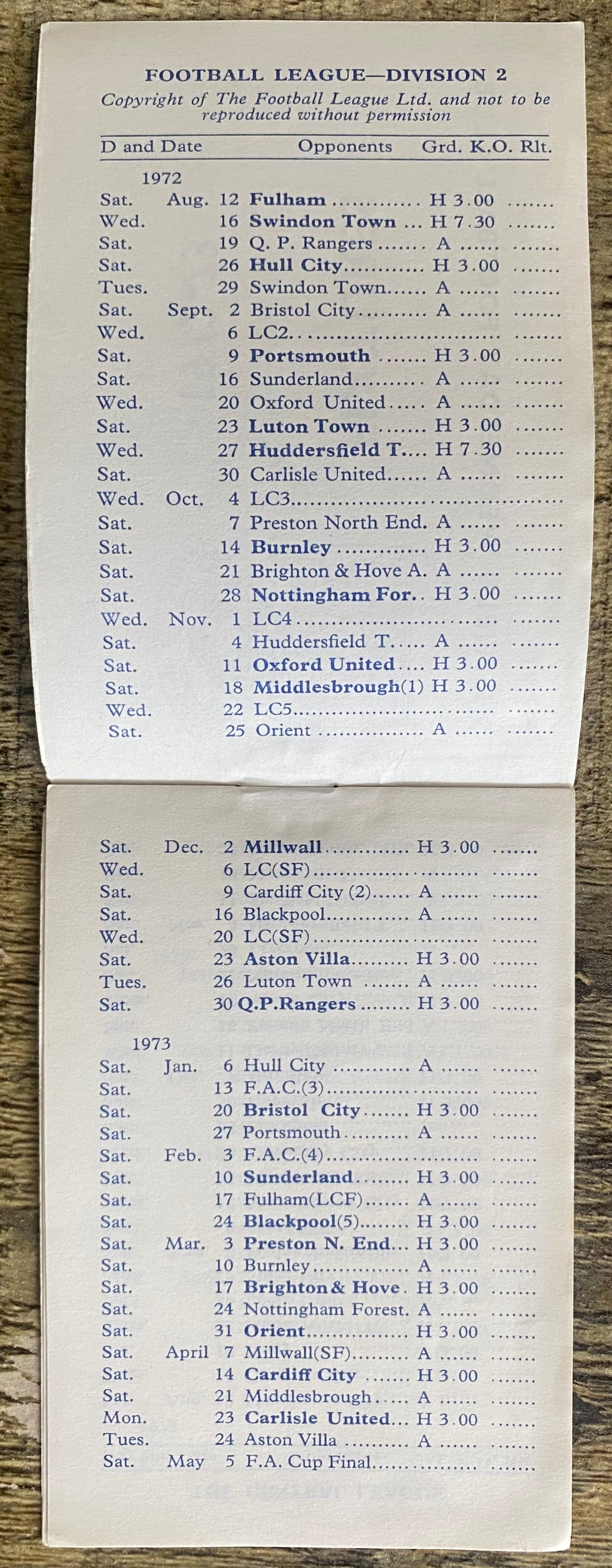 1972/73 ORIGINAL CLUB ISSUED FIXTURE LIST BOOKLET FOR SHEFFIELD WEDNESDAY