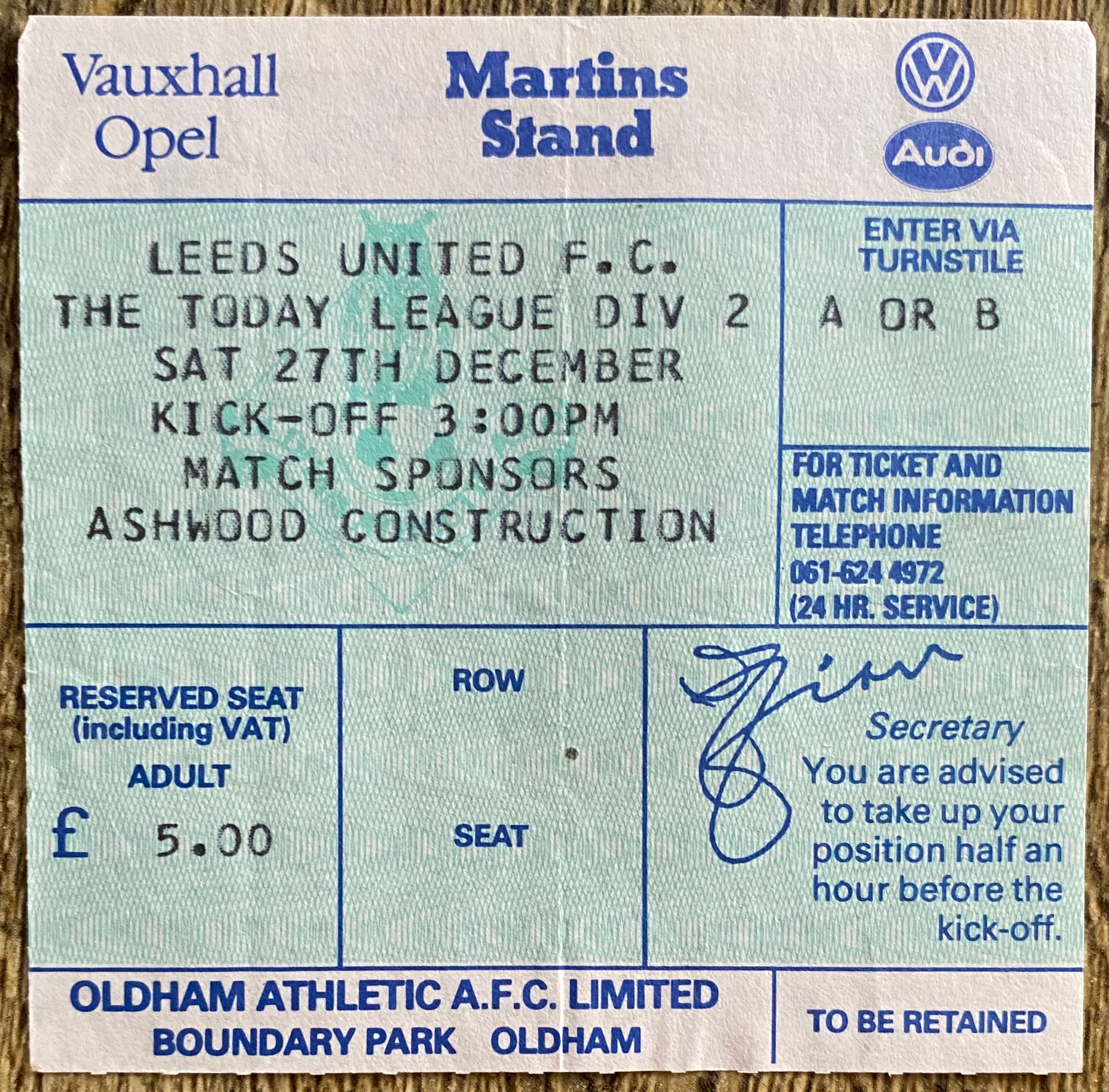 1986/87 ORIGINAL DIVISION 2 TICKET OLDHAM ATHLETIC V LEEDS UNITED