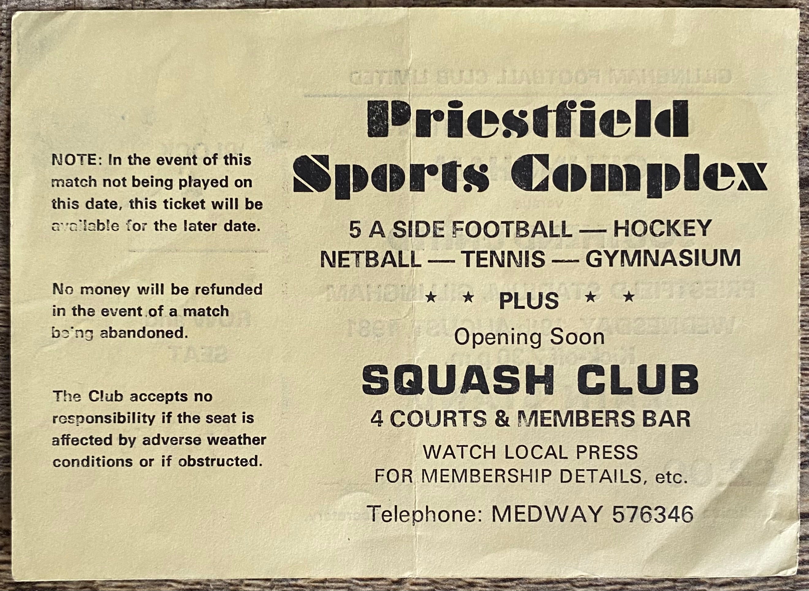 1981/82 ORIGINAL FOOTBALL LEAGUE GROUP CUP TICKET GILLINGHAM V SOUTHEND UNITED