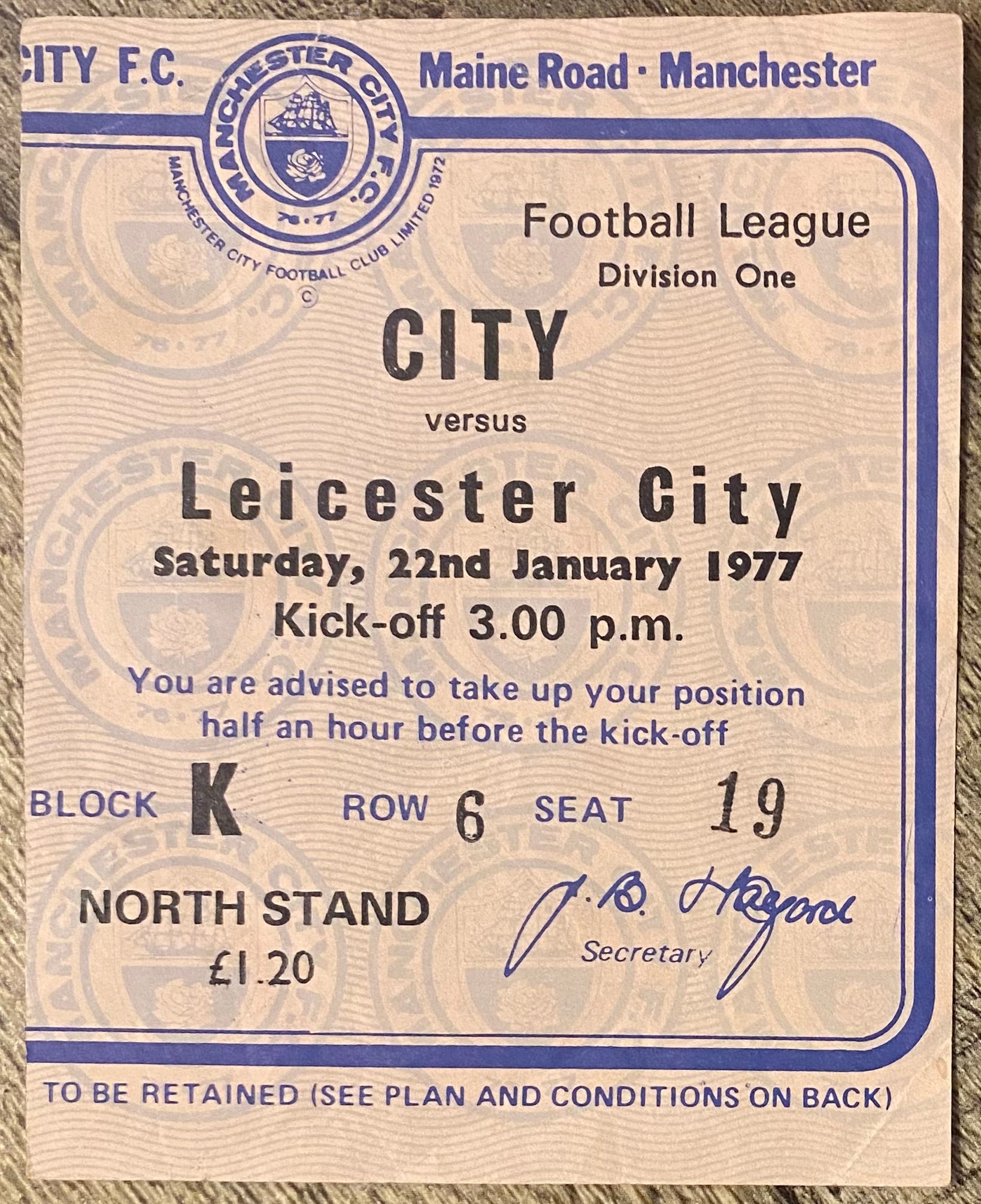 1976/77 ORIGINAL DIVISION 1 TICKET MANCHESTER CITY V LEICESTER CITY