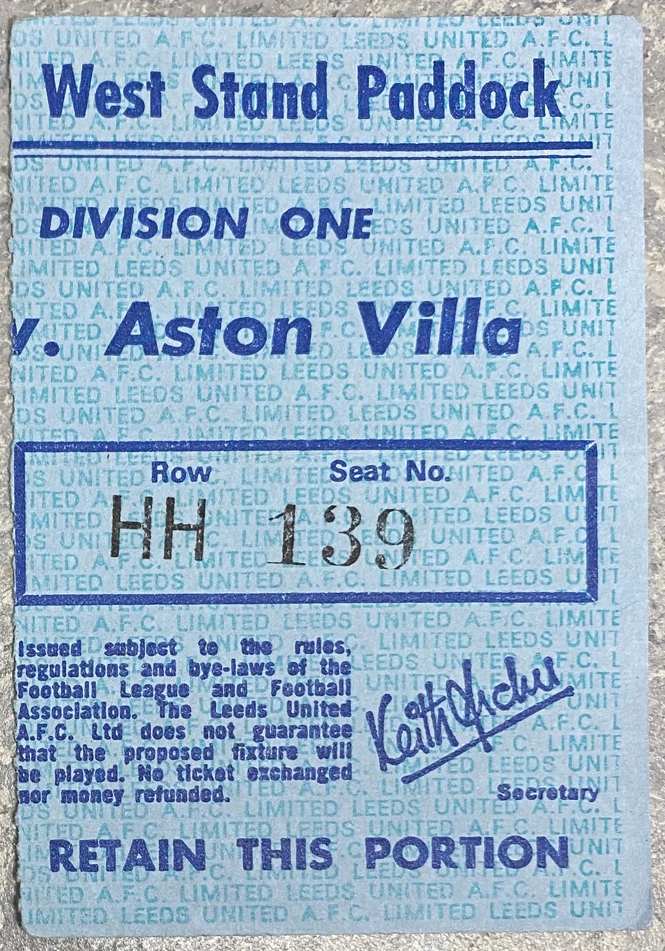 1975/76 ORIGINAL DIVISION ONE TICKET LEEDS UNITED V ASTON VILLA