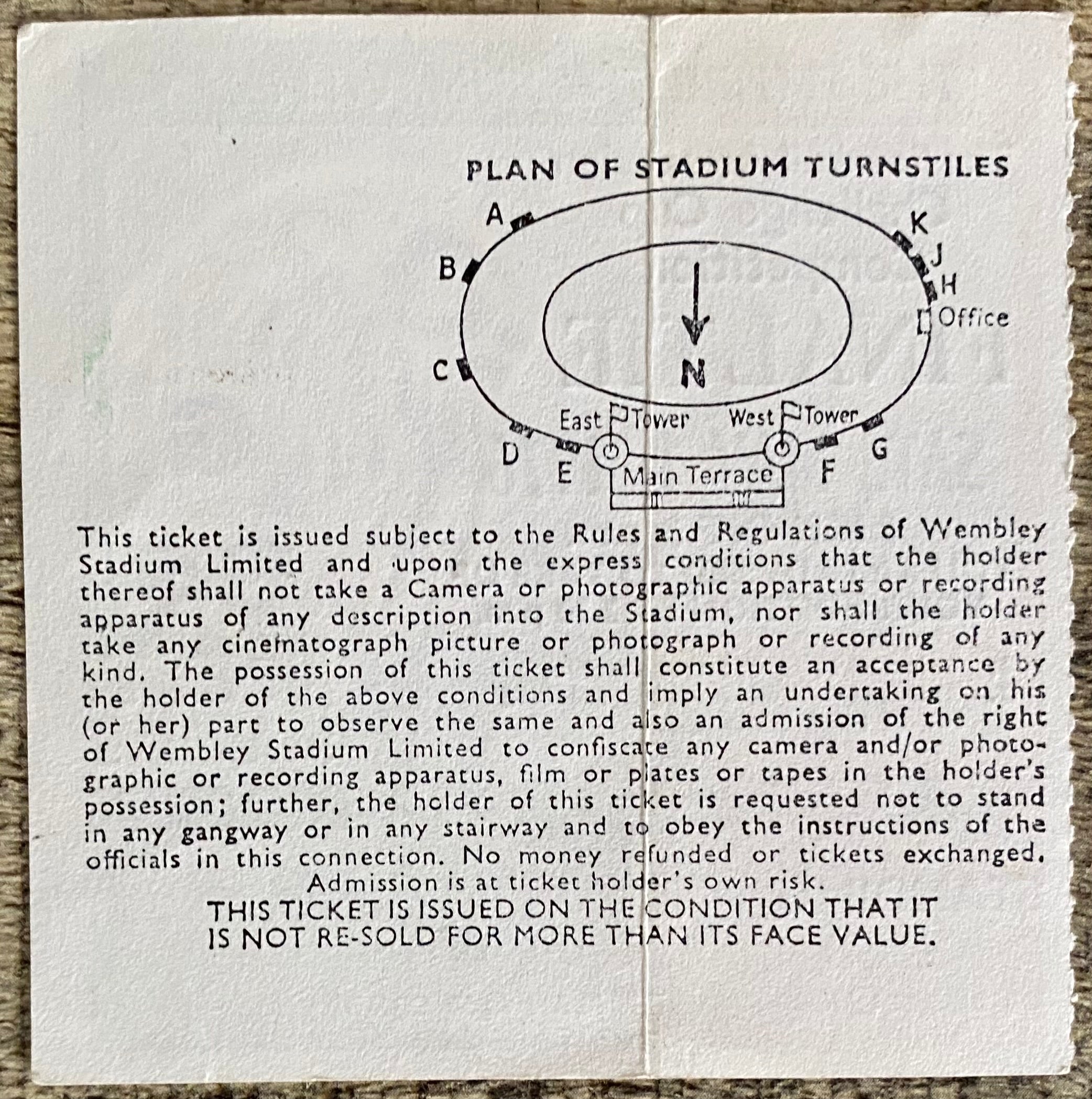 1976 ORIGINAL FA CUP FINAL TICKET SOUTHAMPTON V MANCHESTER UNITED