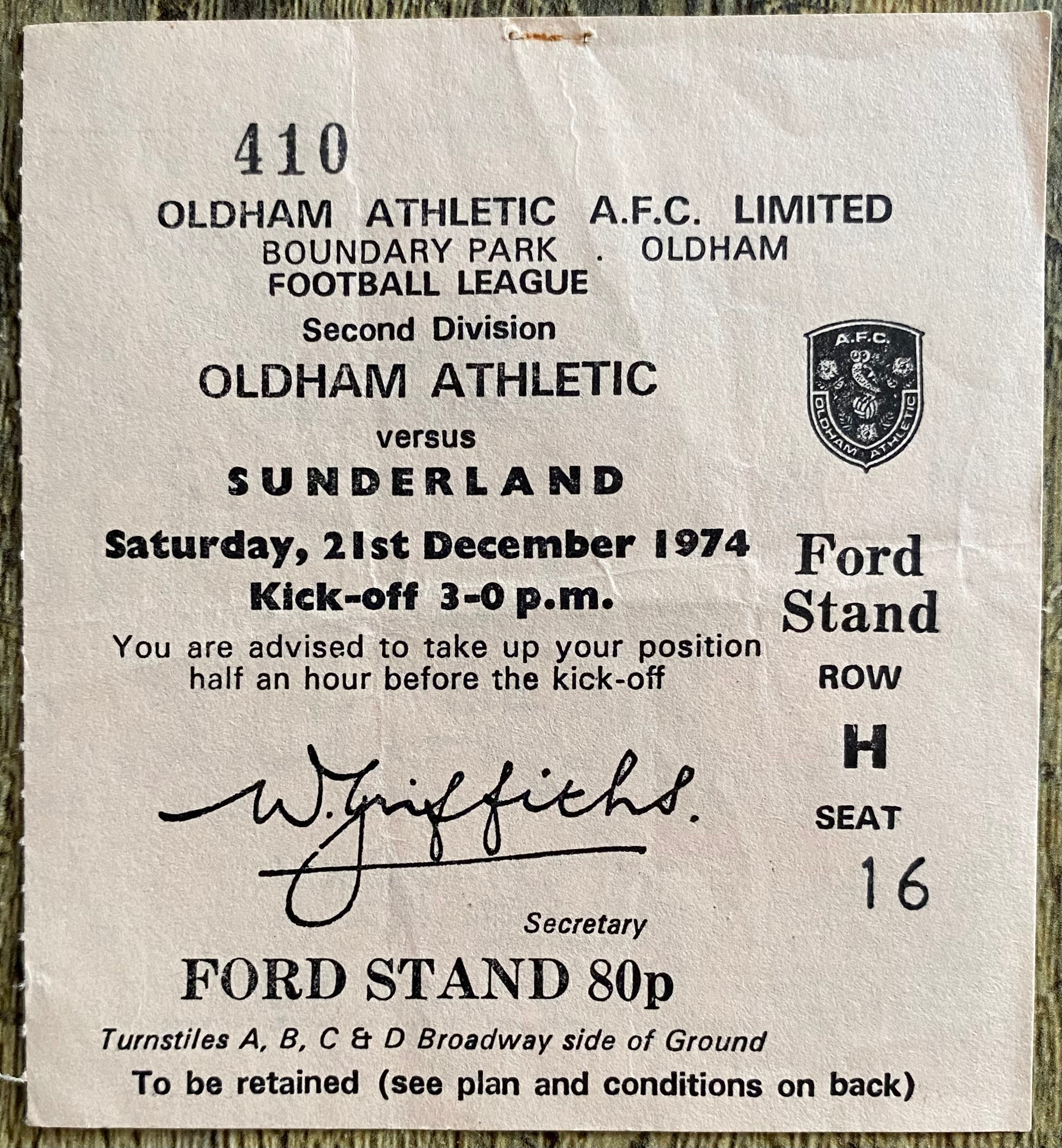 1974/75 ORIGINAL DIVISION 2 TICKET OLDHAM ATHLETIC V SUNDERLAND