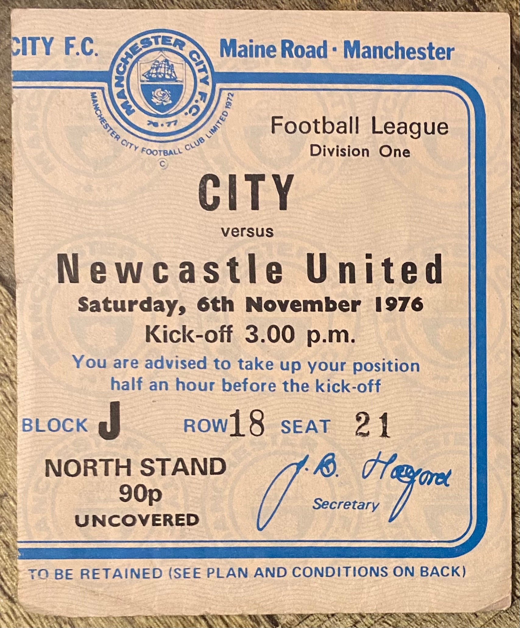 1976/77 ORIGINAL DIVISION 1 TICKET MANCHESTER CITY V NEWCASTLE UNITED