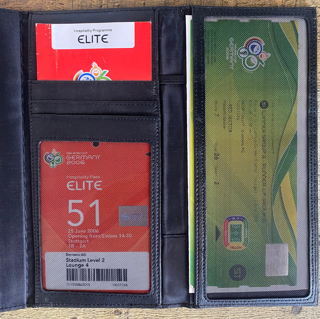 2006 ORIGINAL WORLD CUP 2ND ROUND TICKET ENGLAND V ECUADOR @ STUTTGART (VIP TICKET PACK)