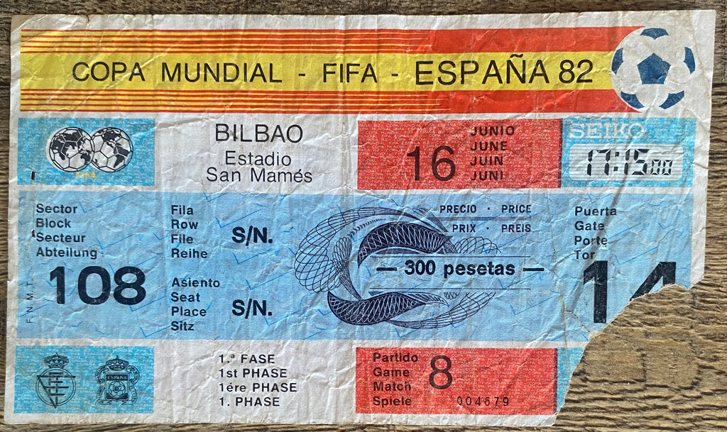 1982 ORIGINAL WORLD CUP 1ST ROUND TICKET ENGLAND V FRANCE @ BILBAO