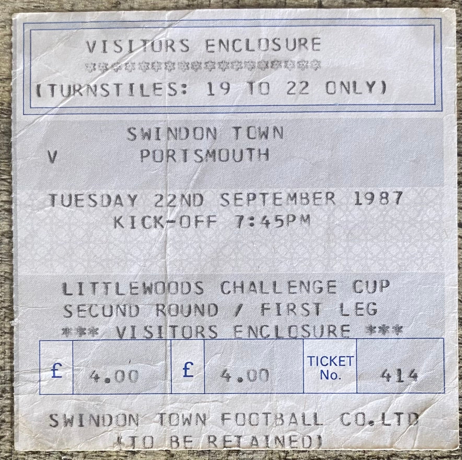 1987/88 ORIGINAL LITTLEWOODS CUP 2ND ROUND 1ST LEG TICKET SWINDON TOWN V PORTSMOUTH